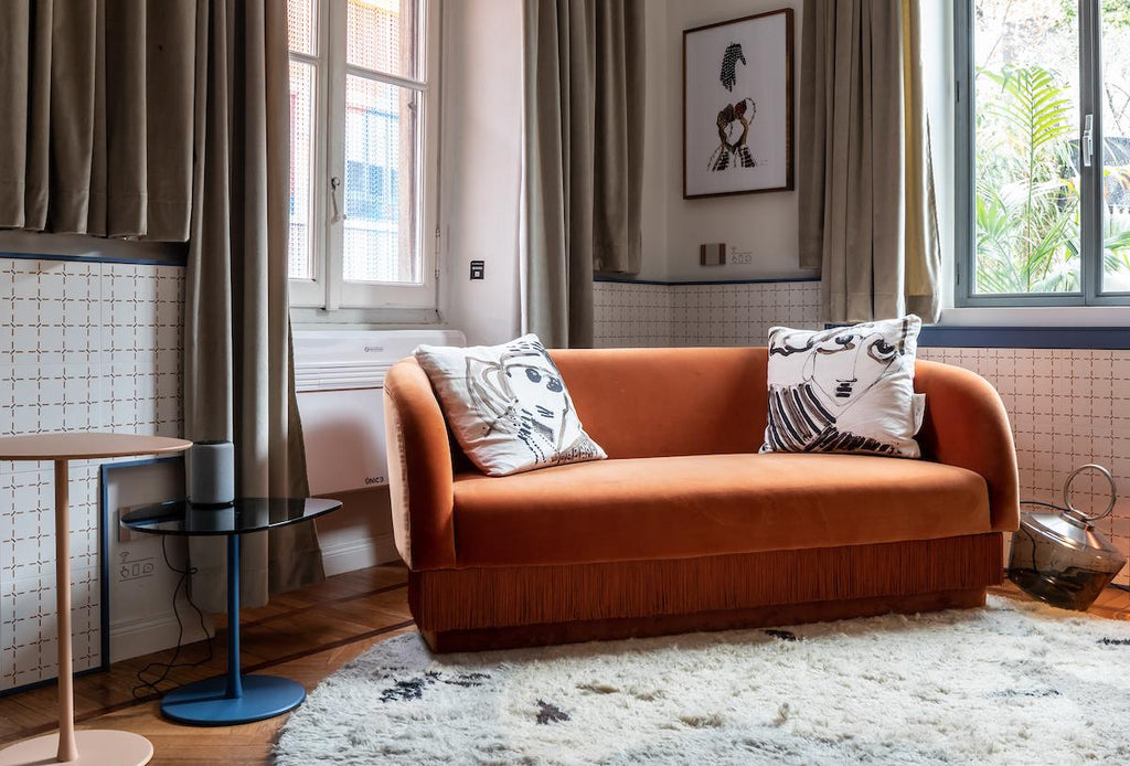 https://a.1stdibscdn.com/dooq-sofa-settee-with-soft-kiwi-velvet-and-silk-fringes-la-folie-140cm-for-sale-picture-3/f_54242/f_352900021689691845057/9D0A5937_master.jpg