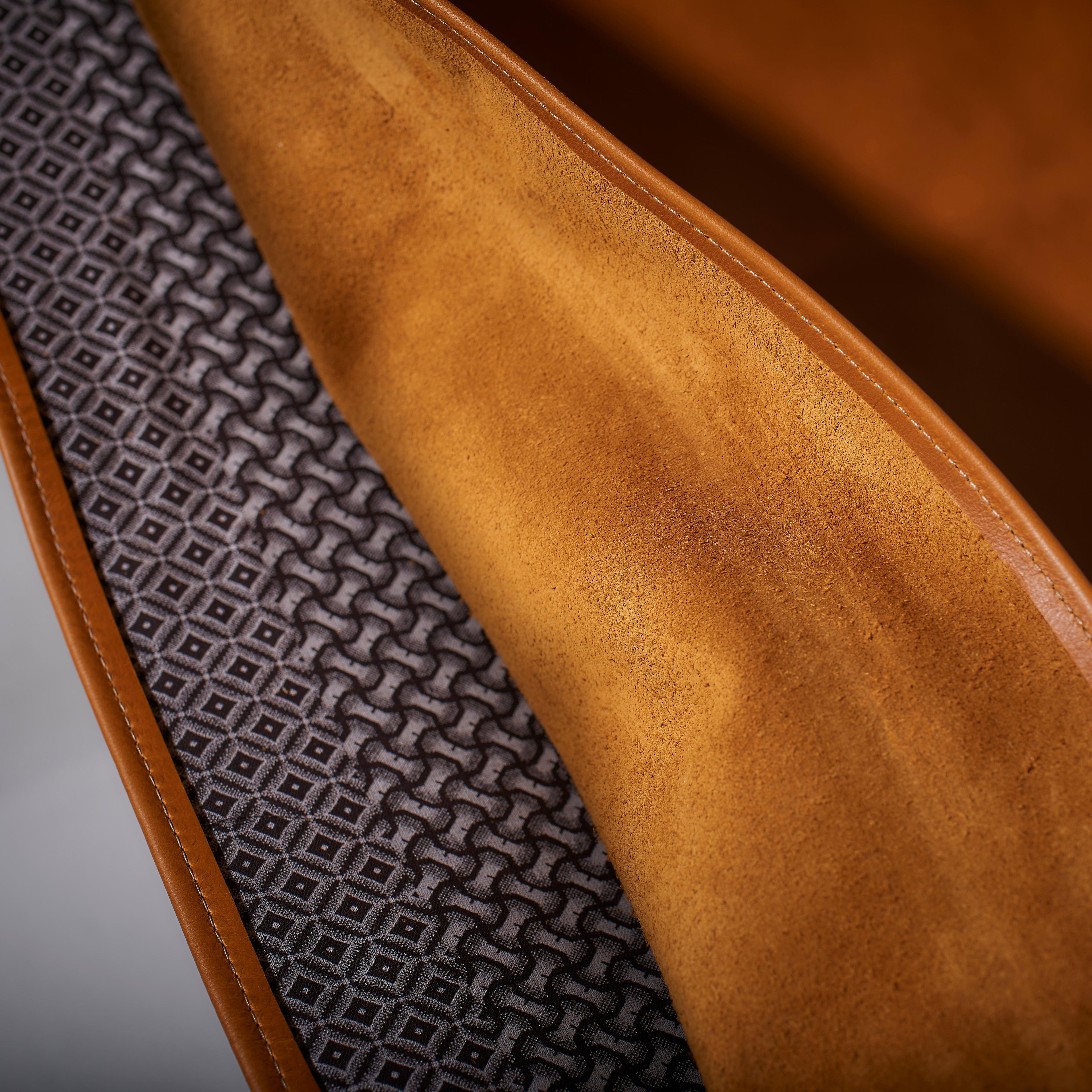 https://a.1stdibscdn.com/contemporary-genuine-leather-mild-steel-hanging-sling-chair-in-brown-ochre-for-sale-picture-6/f_32773/f_312695521668169580998/9_Sling_hanging_chair_swing_seat_OCHRE_master.jpg
