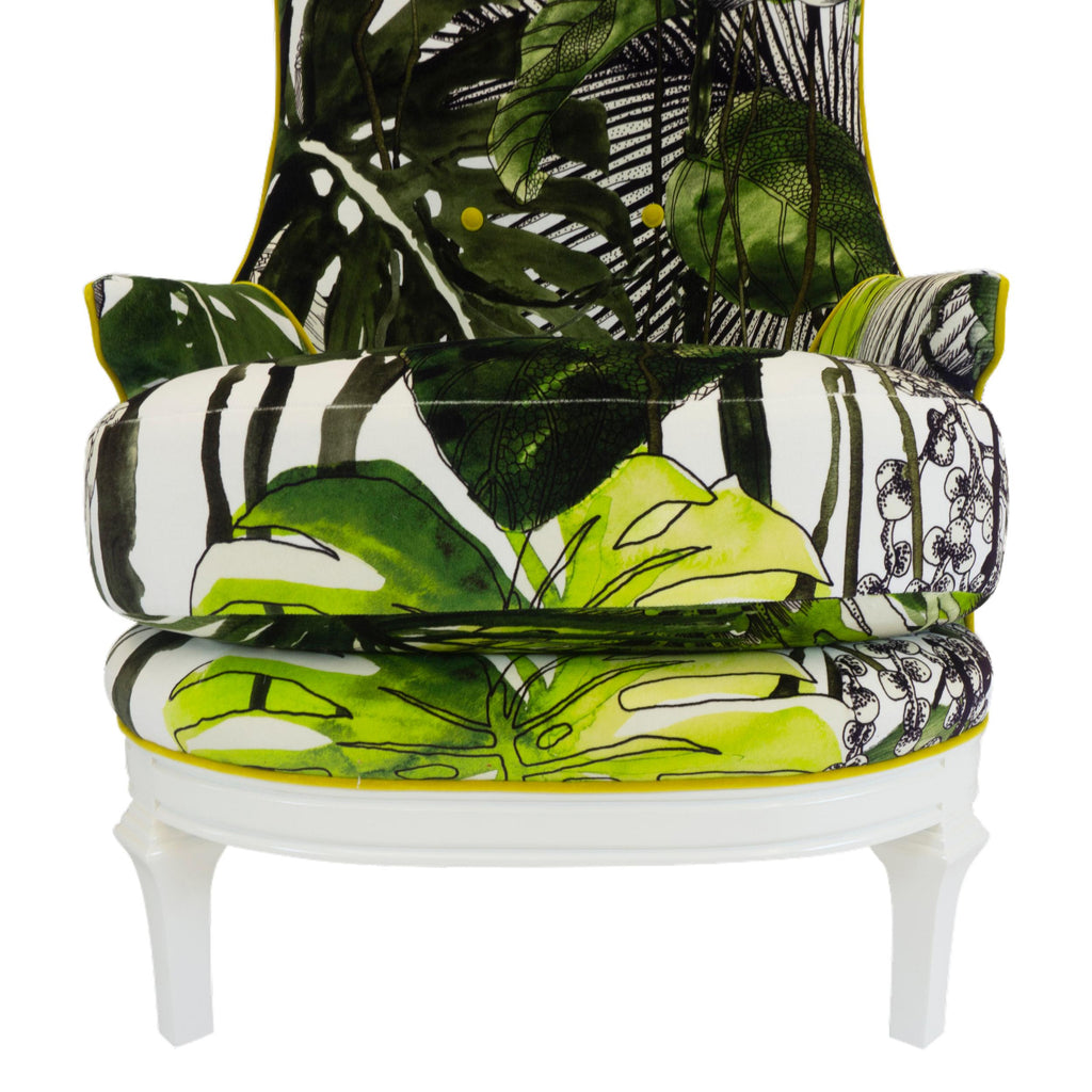 https://a.1stdibscdn.com/high-back-accent-chair-with-button-detail-for-sale-picture-9/f_21233/f_224602621612814210123/9_master.jpg