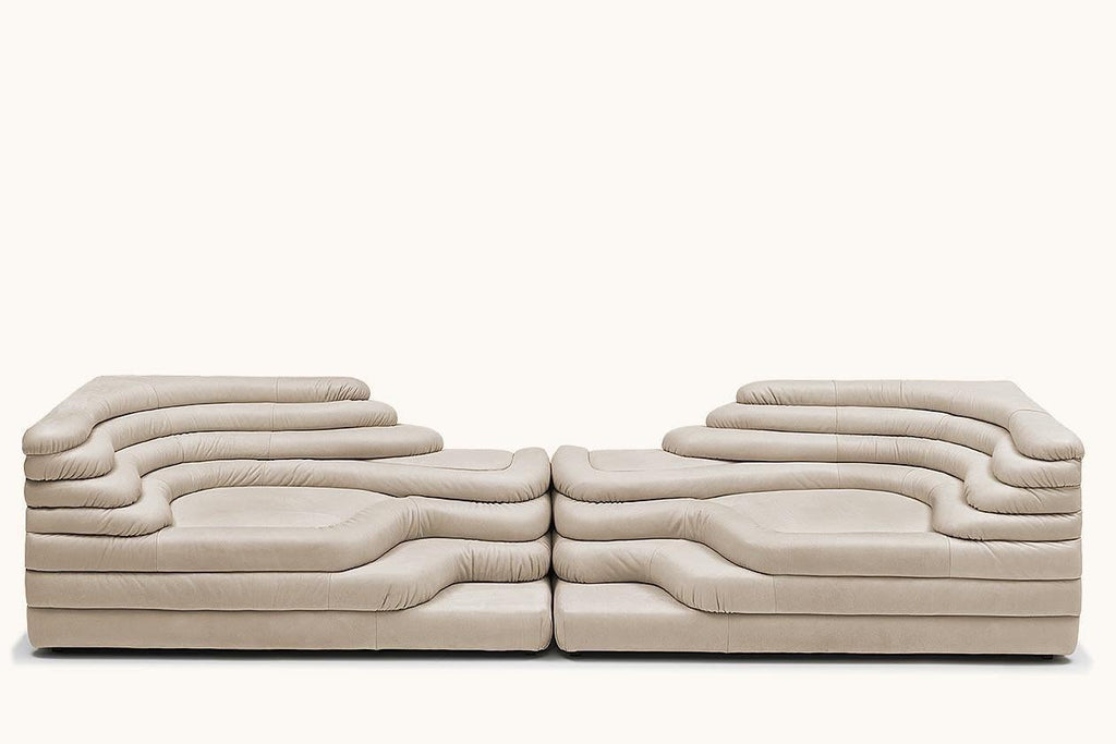 https://a.1stdibscdn.com/de-sede-set-of-two-ds-1025-09-terrazza-sofa-in-gold-upholstery-by-ubald-klug-for-sale-picture-8/f_16392/f_485374521769533864671/9_master.jpg