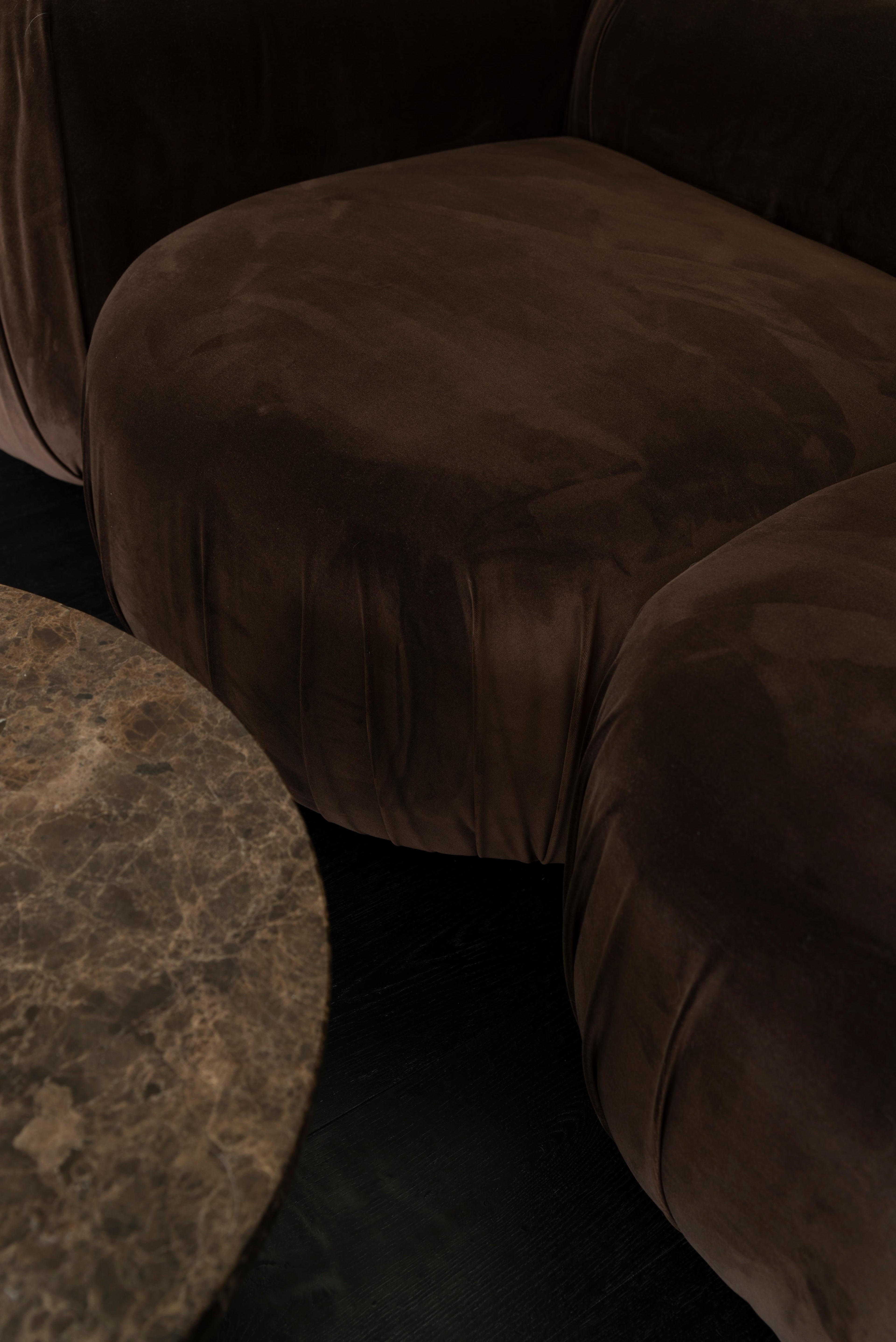 https://a.1stdibscdn.com/object-085-sofa-by-ng-design-for-sale-picture-10/f_12192/f_375496221702488651313/9_master.jpg