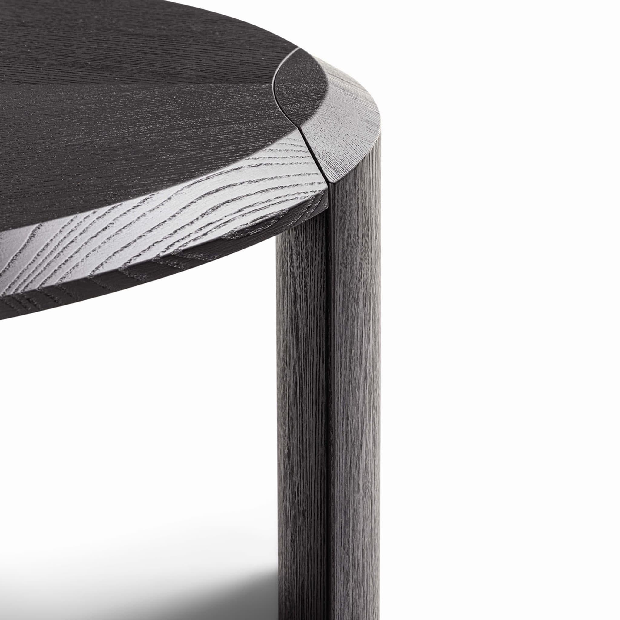 https://a.1stdibscdn.com/bellagio-black-coffee-table-for-sale-picture-5/f_17062/f_363789221695981735797/9qpb0r7iptfa9p0pbufzwemjgjwx_master.jpg