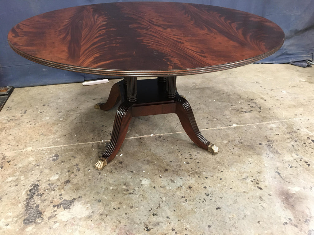 https://a.1stdibscdn.com/round-crotch-mahogany-georgian-style-pedestal-dining-table-by-leighton-hall-for-sale-picture-8/f_44162/f_235522621619554993721/A6DD1CCC_797E_453E_B876_973E1514C658_master.jpeg