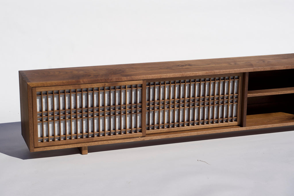 https://a.1stdibscdn.com/walnut-media-cabinet-with-shoji-doors-for-sale-picture-10/f_45782/f_311201821667422655251/A7305510_master.jpeg