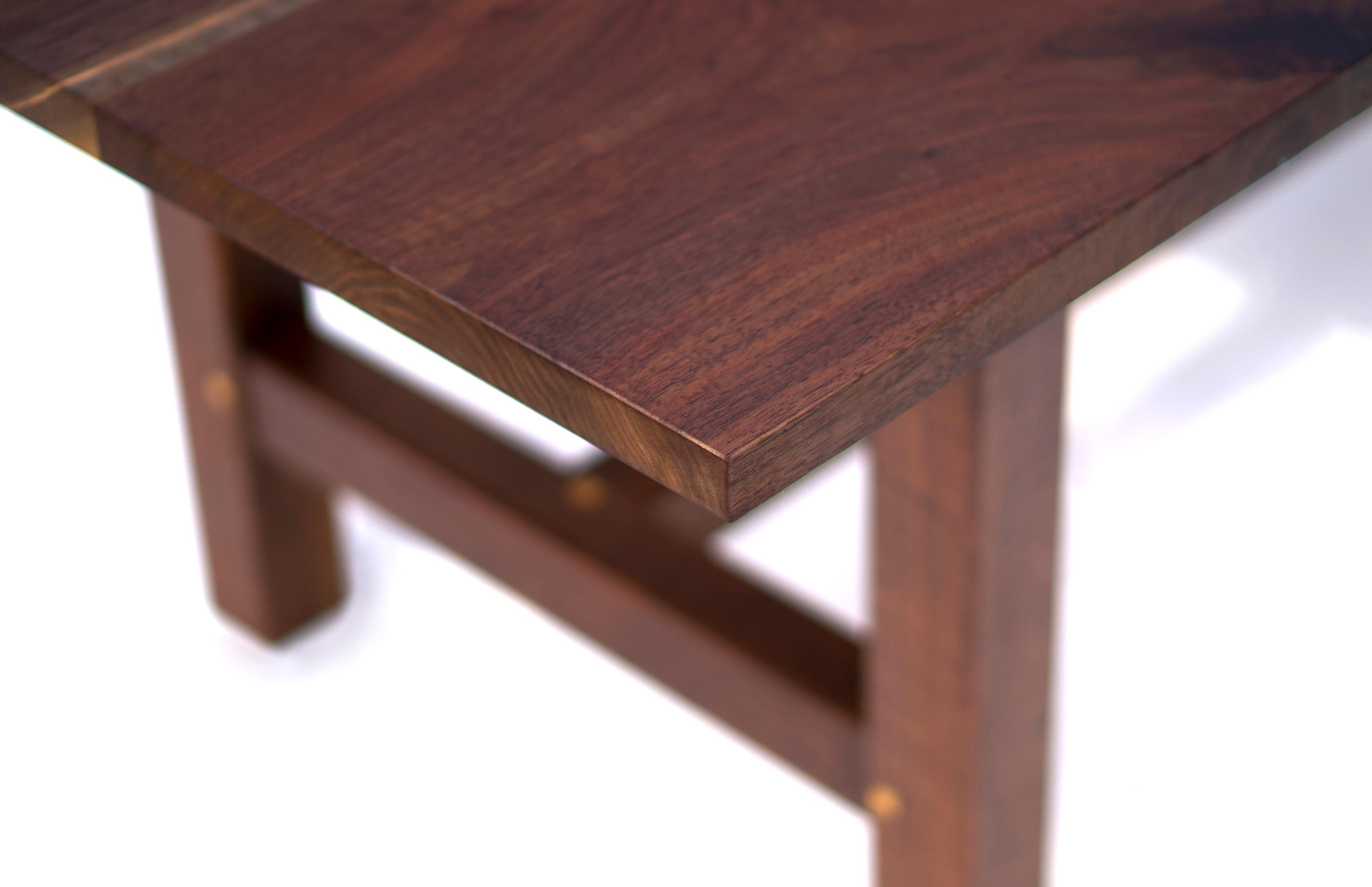 https://a.1stdibscdn.com/trestle-leg-dining-table-in-oiled-walnut-for-sale-picture-14/f_45782/f_356936921691943201247/A7308562_master.jpeg