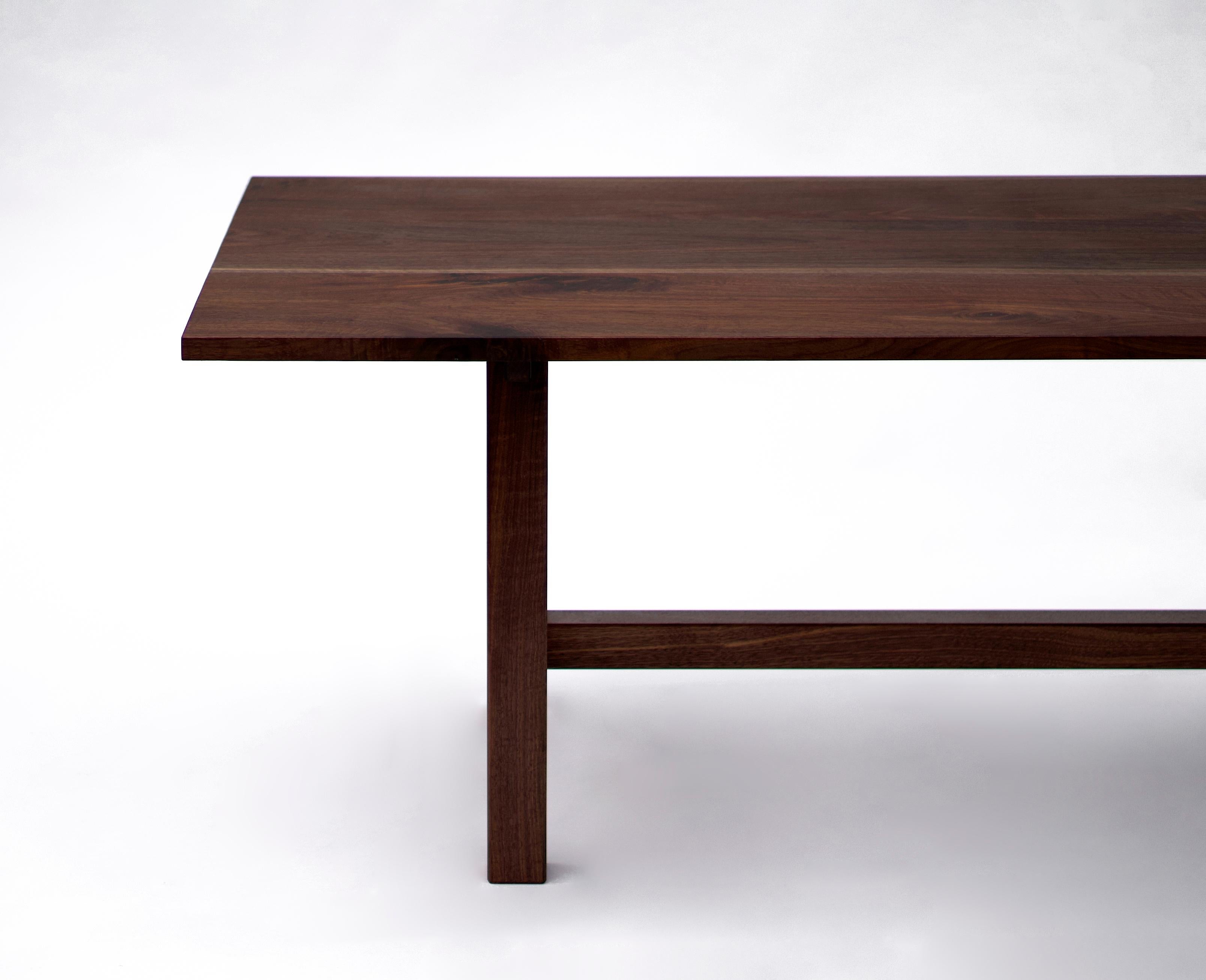 https://a.1stdibscdn.com/trestle-leg-dining-table-in-oiled-walnut-for-sale-picture-8/f_45782/f_356936921691943198882/A7308610_master.jpeg