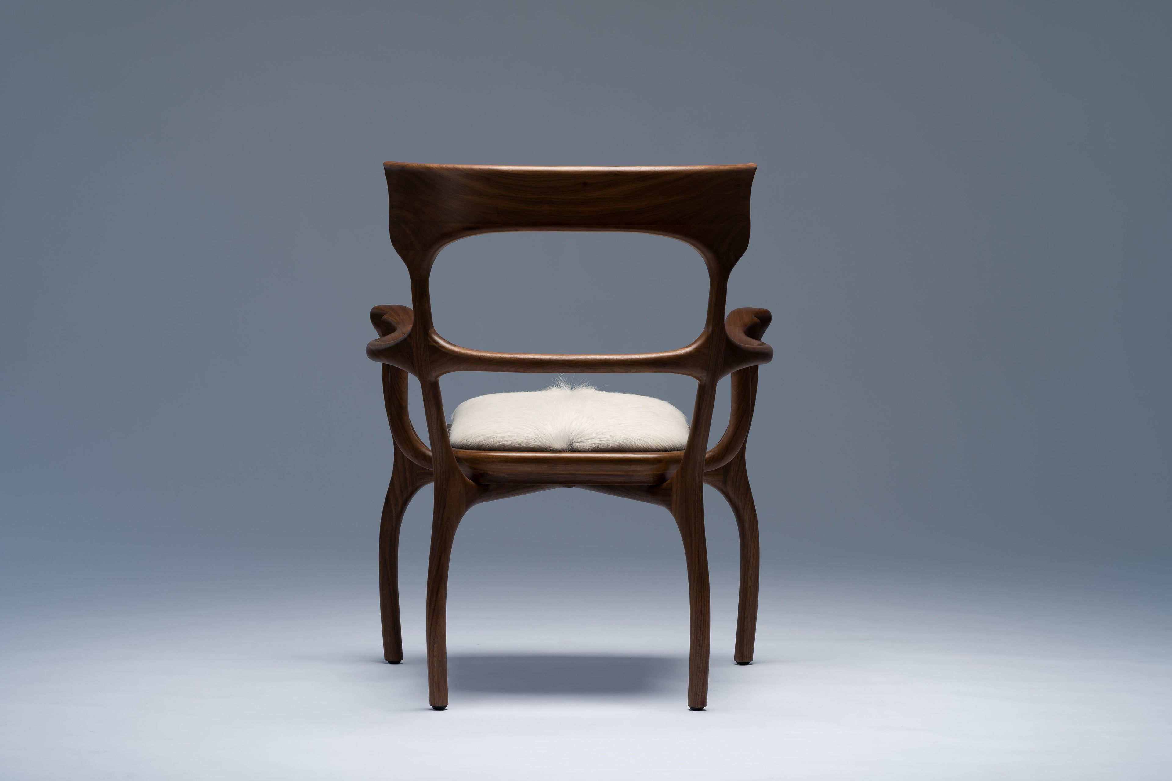 https://a.1stdibscdn.com/marta-brown-chair-armchair-in-walnut-oak-with-cream-cowhide-seat-by-mandy-graham-for-sale-picture-5/f_51901/f_199976421595710080143/_A733531_master.jpg
