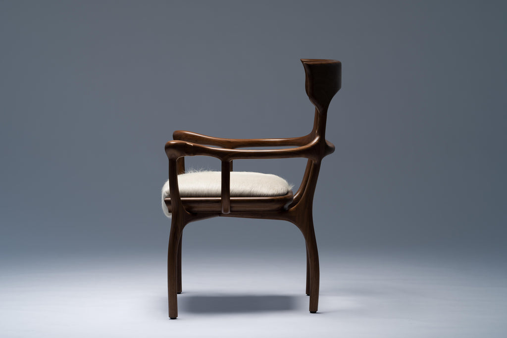 https://a.1stdibscdn.com/marta-brown-chair-armchair-in-walnut-oak-with-cream-cowhide-seat-by-mandy-graham-for-sale-picture-3/f_51901/f_199976421595710121397/_A733536_master.jpg