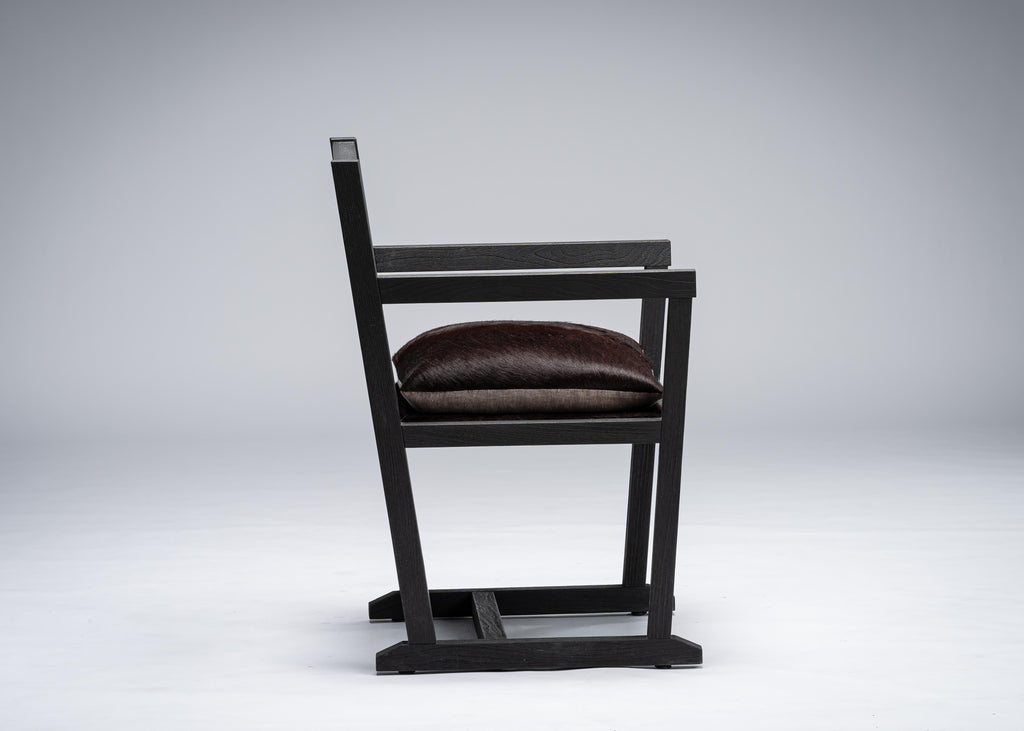 https://a.1stdibscdn.com/louis-black-chair-armchair-sandblasted-oak-burgundy-cowhide-seat-mandy-graham-for-sale-picture-3/f_51901/f_197059121594337064484/_A738406_master.jpg