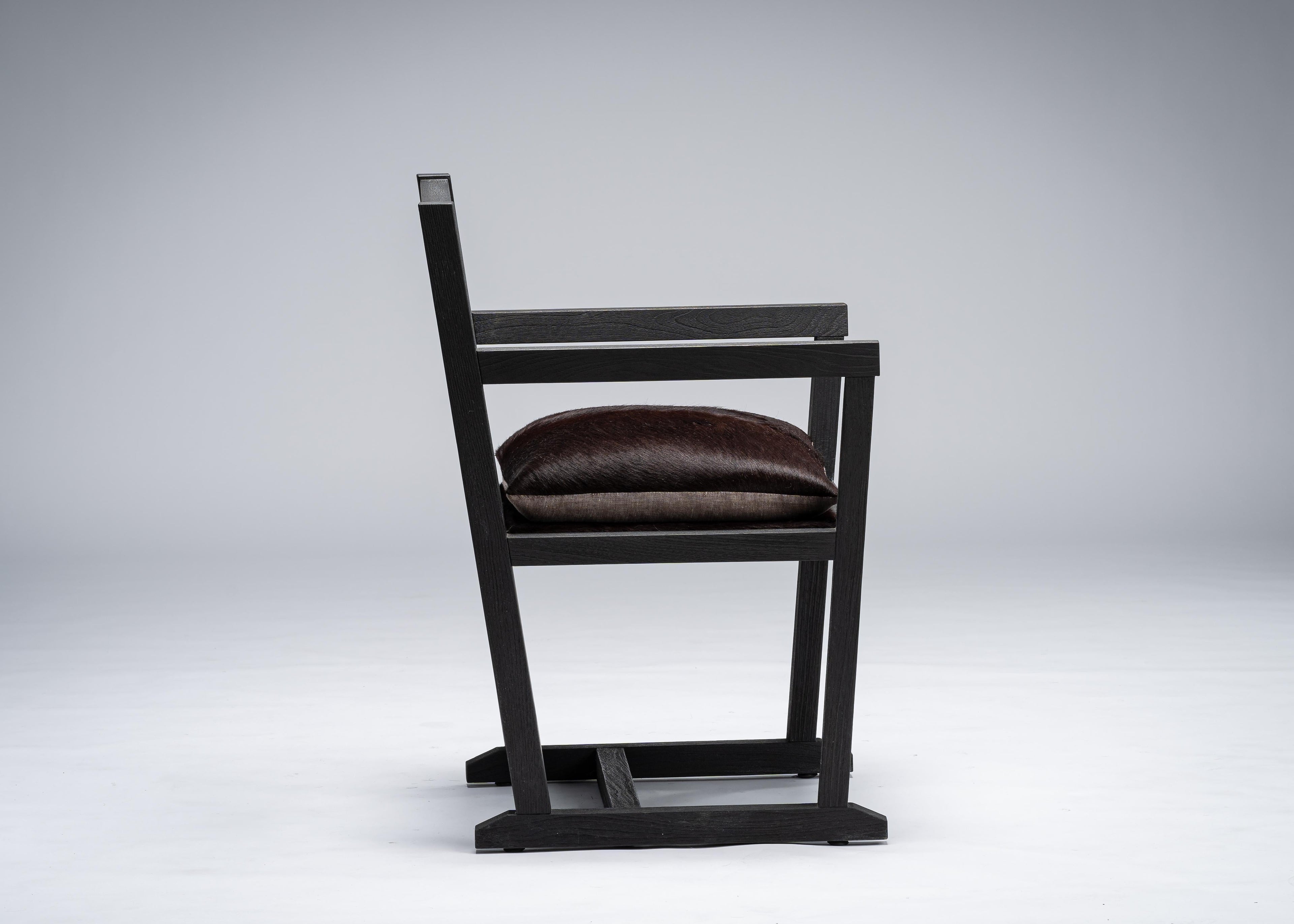 https://a.1stdibscdn.com/louis-black-chair-armchair-sandblasted-oak-burgundy-cowhide-seat-mandy-graham-for-sale-picture-3/f_51901/f_197059121594337064484/_A738406_master.jpg