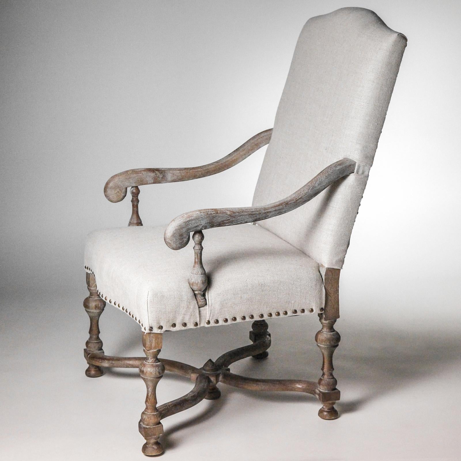 https://a.1stdibscdn.com/oxford-chair-for-sale-picture-2/f_8438/1551732706859/AA207_2_master.jpg