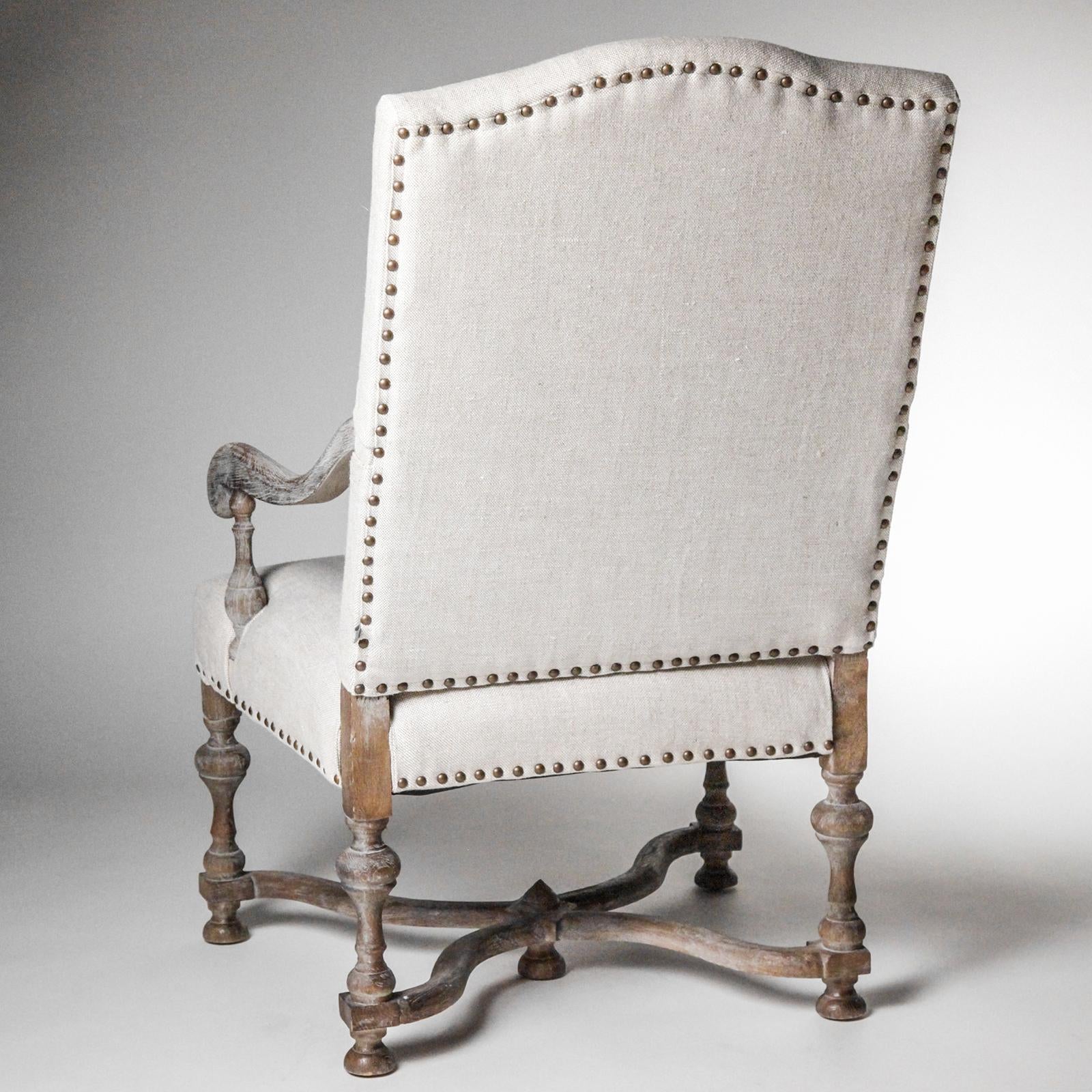 https://a.1stdibscdn.com/oxford-chair-for-sale-picture-3/f_8438/1551732708161/AA207_3_master.jpg