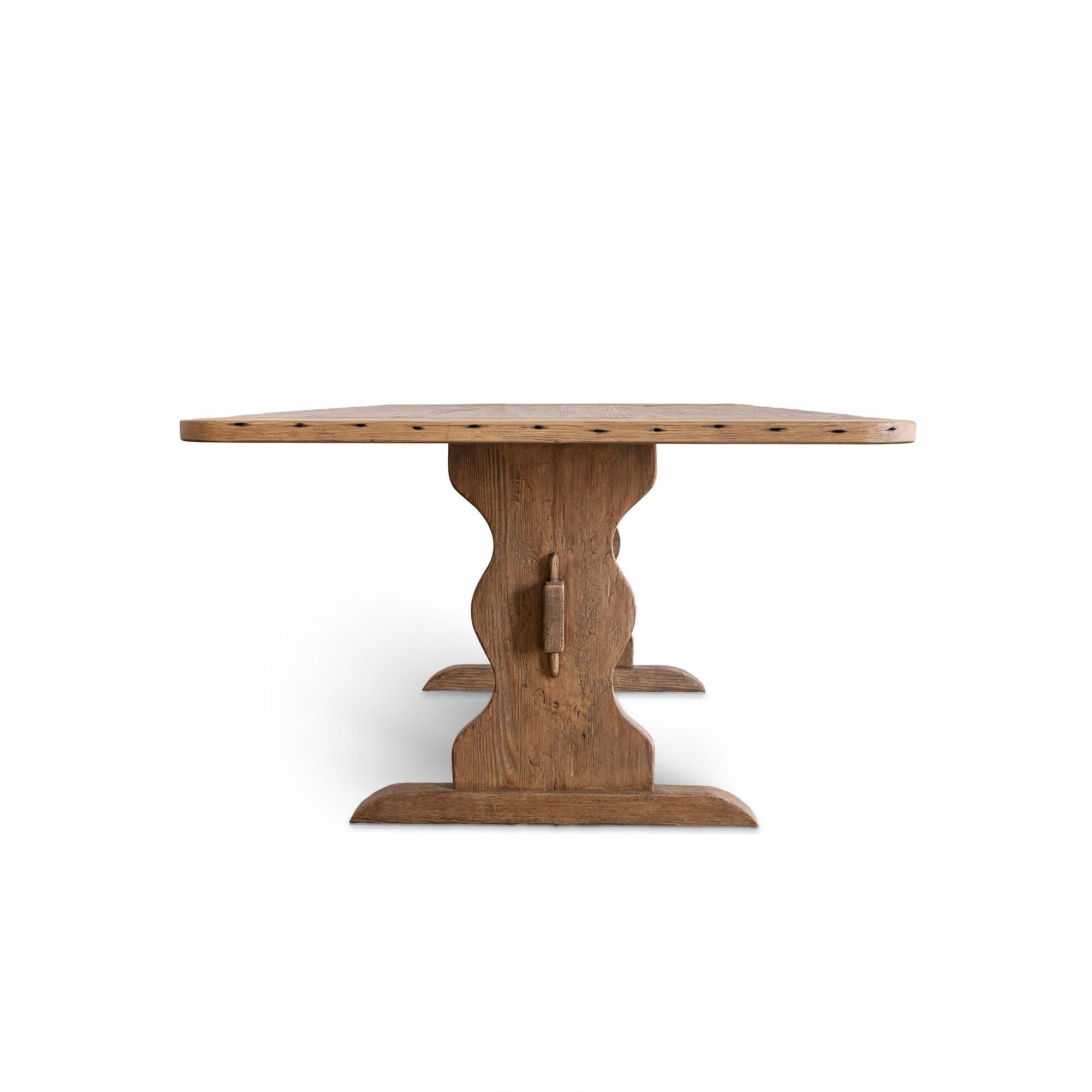 https://a.1stdibscdn.com/barrington-dining-table-in-reclaimed-pine-by-august-abode-for-sale-picture-4/f_56632/f_494128921774652682852/AA_Barrington_Dining_Table_REP_4_master.jpg