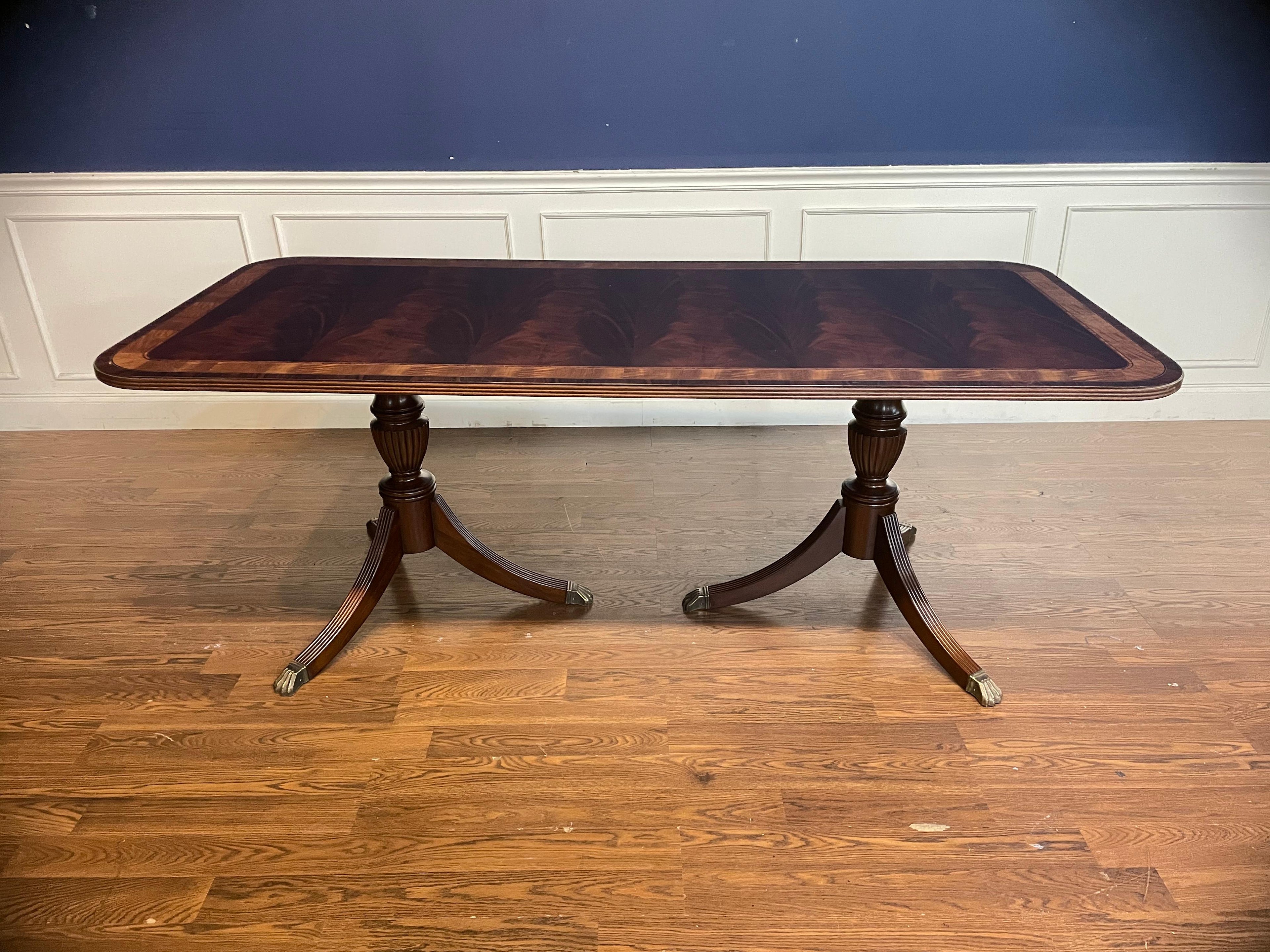 https://a.1stdibscdn.com/petite-narrow-traditional-mahogany-dining-table-for-sale-picture-16/f_44162/f_358370821692830810515/ABC504D4_B98E_4379_9121_34760A19F0A2_master.jpeg