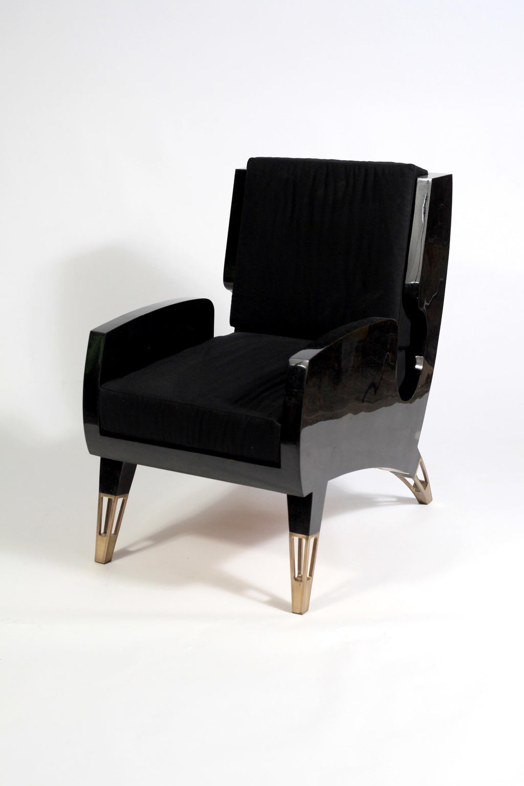 https://a.1stdibscdn.com/marie-antoinette-chair-in-cream-shagreen-bronze-patina-brass-by-ry-augousti-for-sale-picture-5/f_45491/f_173058921576808268159/ACH05_L9_v4_master.jpg