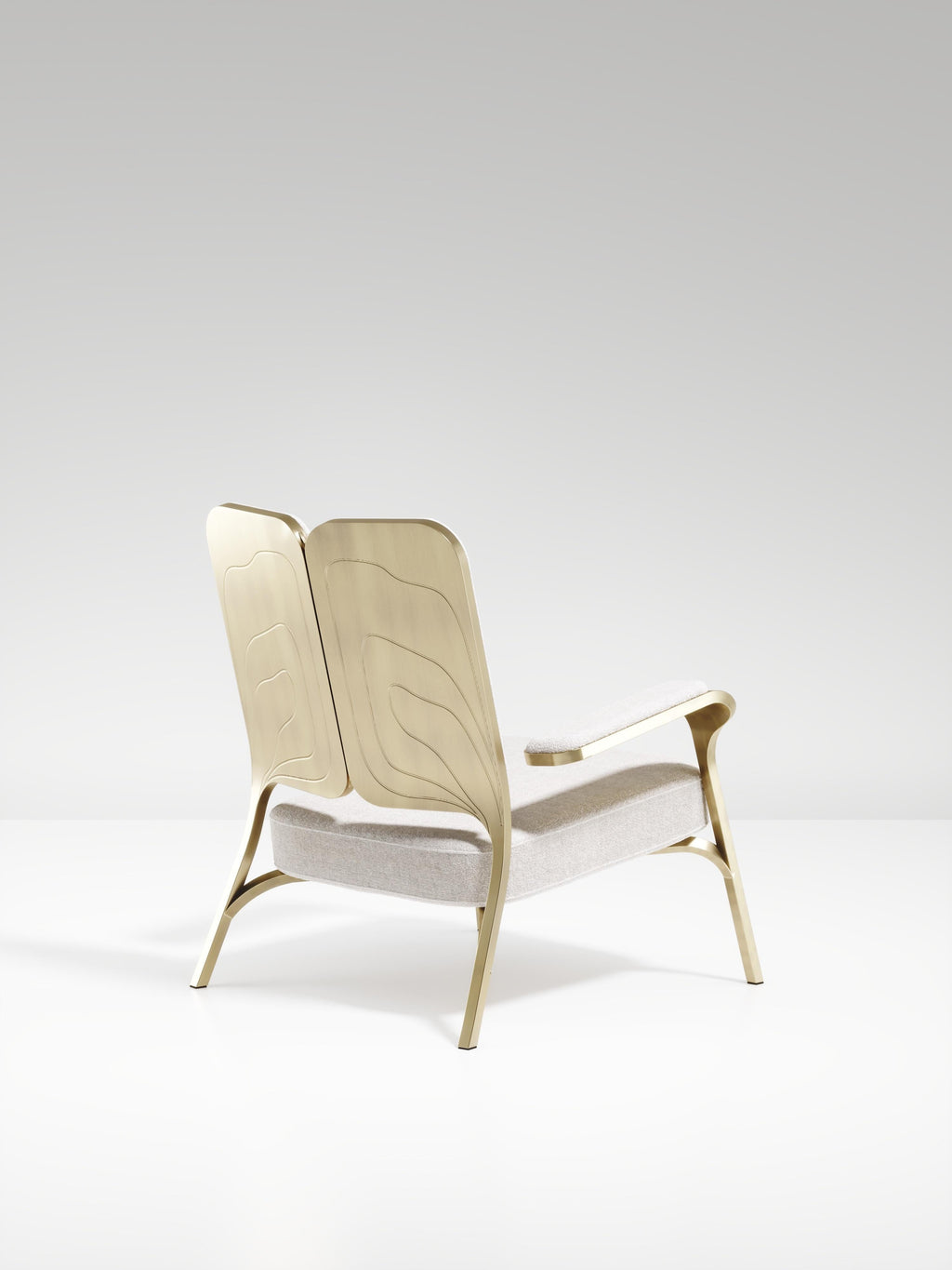 https://a.1stdibscdn.com/set-of-2-upholstered-armchair-with-bronze-patina-brass-details-by-ry-augousti-for-sale-picture-15/f_45491/f_320557321672879138737/ACH08_PFC_2_master.jpg