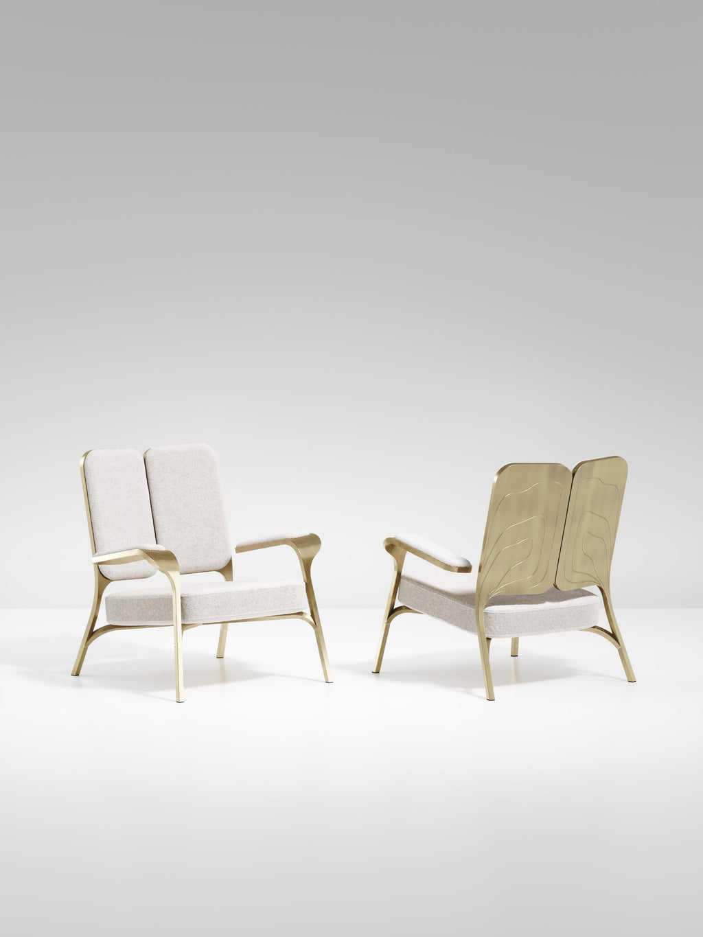 https://a.1stdibscdn.com/set-of-2-upholstered-armchair-with-bronze-patina-brass-details-by-ry-augousti-for-sale-picture-17/f_45491/f_320557321672879139527/ACH08_PFC_4_master.jpg