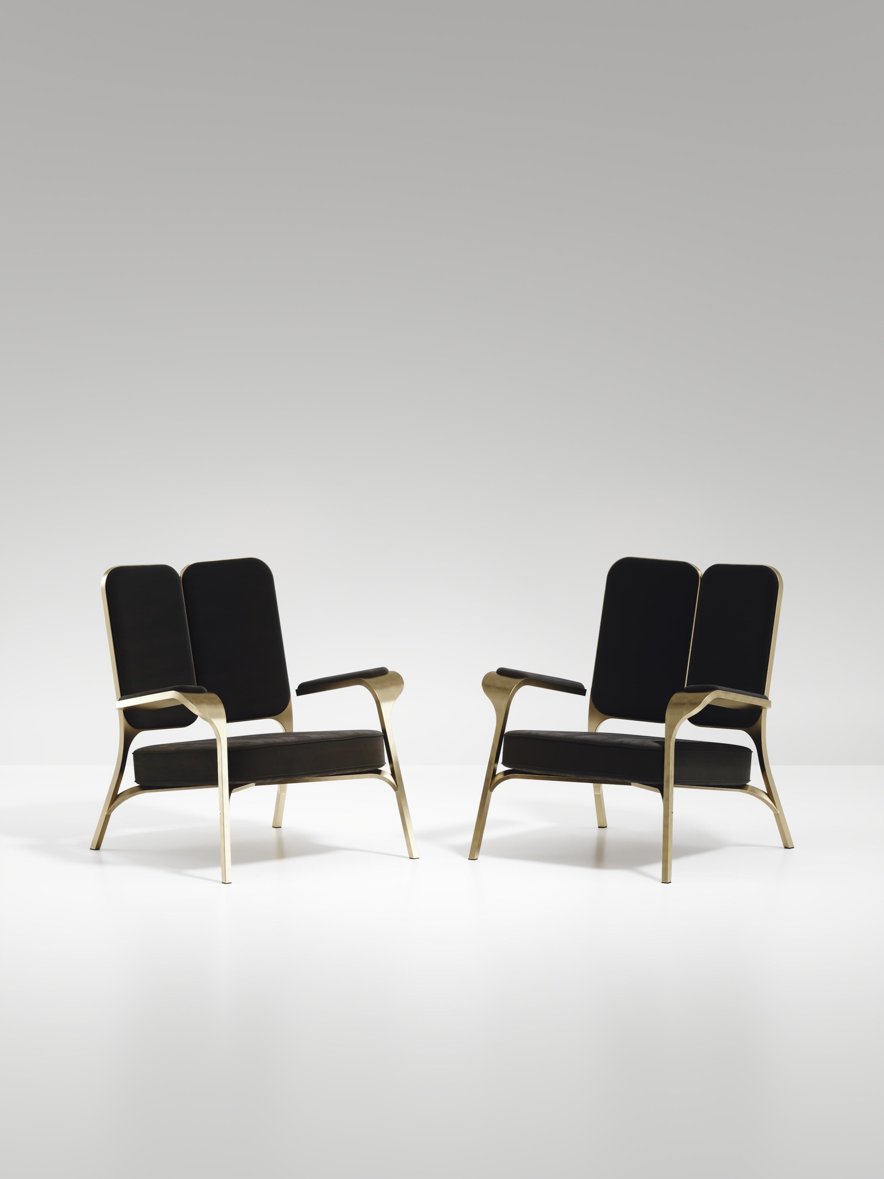https://a.1stdibscdn.com/set-of-2-upholstered-armchair-with-bronze-patina-brass-details-by-ry-augousti-for-sale-picture-5/f_45491/f_320557321672879134251/ACH08_VL1_8_master.jpg