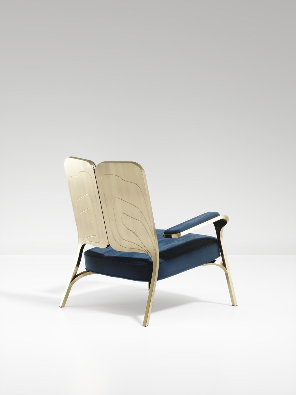 https://a.1stdibscdn.com/set-of-2-upholstered-armchair-with-bronze-patina-brass-details-by-ry-augousti-for-sale-picture-7/f_45491/f_320557321672879135191/ACH08_VL3_2_master.jpg