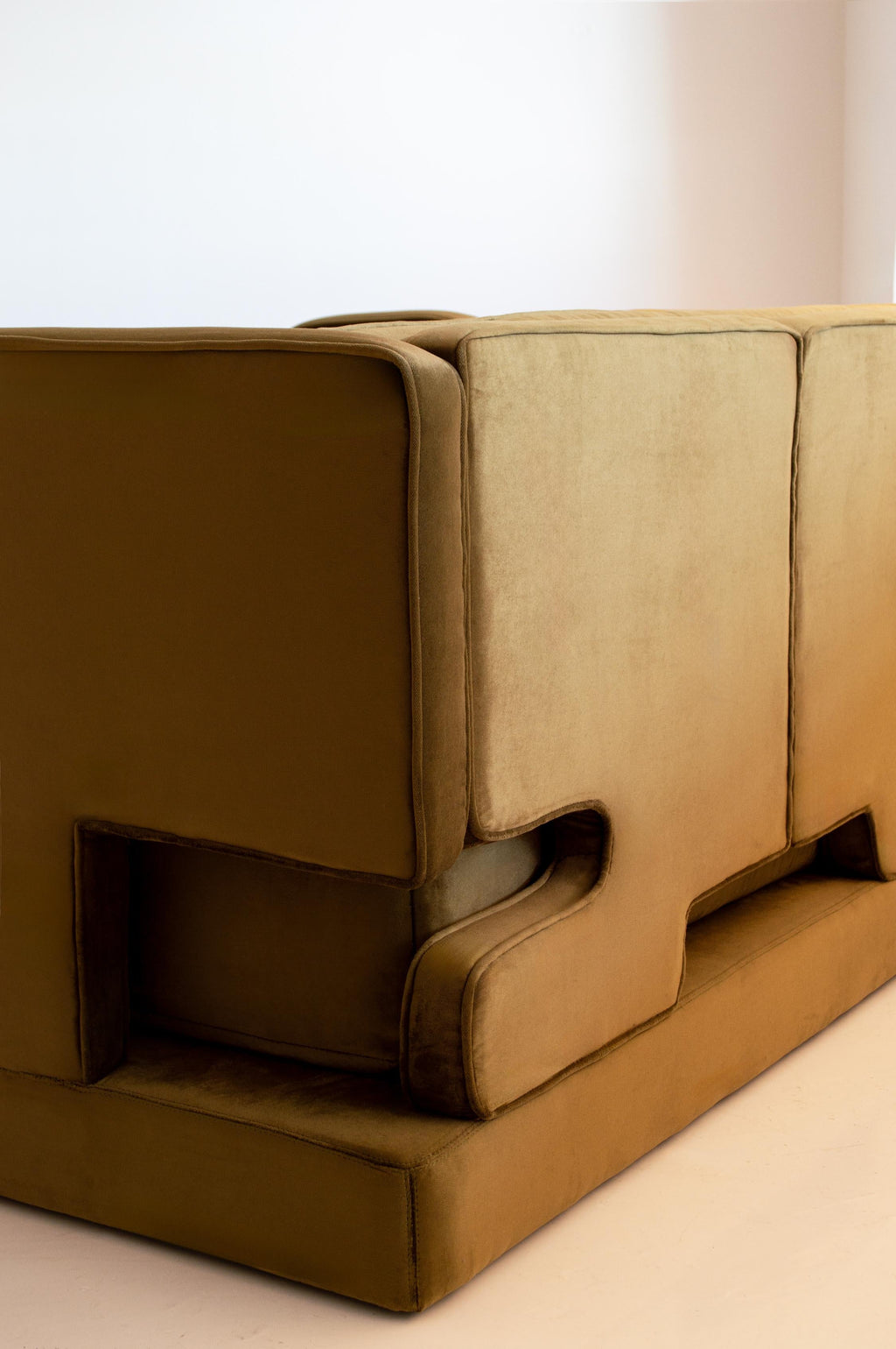 https://a.1stdibscdn.com/customizable-velvet-armchair-janum-i-different-available-colors-olive-green-for-sale-picture-7/f_53312/f_494102921774645088608/ACOOCOORO_0444_EDIT_master.jpg