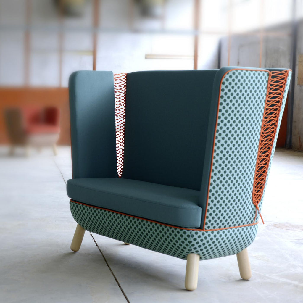 https://a.1stdibscdn.com/sly-high-sofa-with-ropes-by-italo-pertichini-for-sale-picture-6/f_17062/f_156860211564732160879/ADREPU_029_E20190527_7_1i9uazj_master.jpg