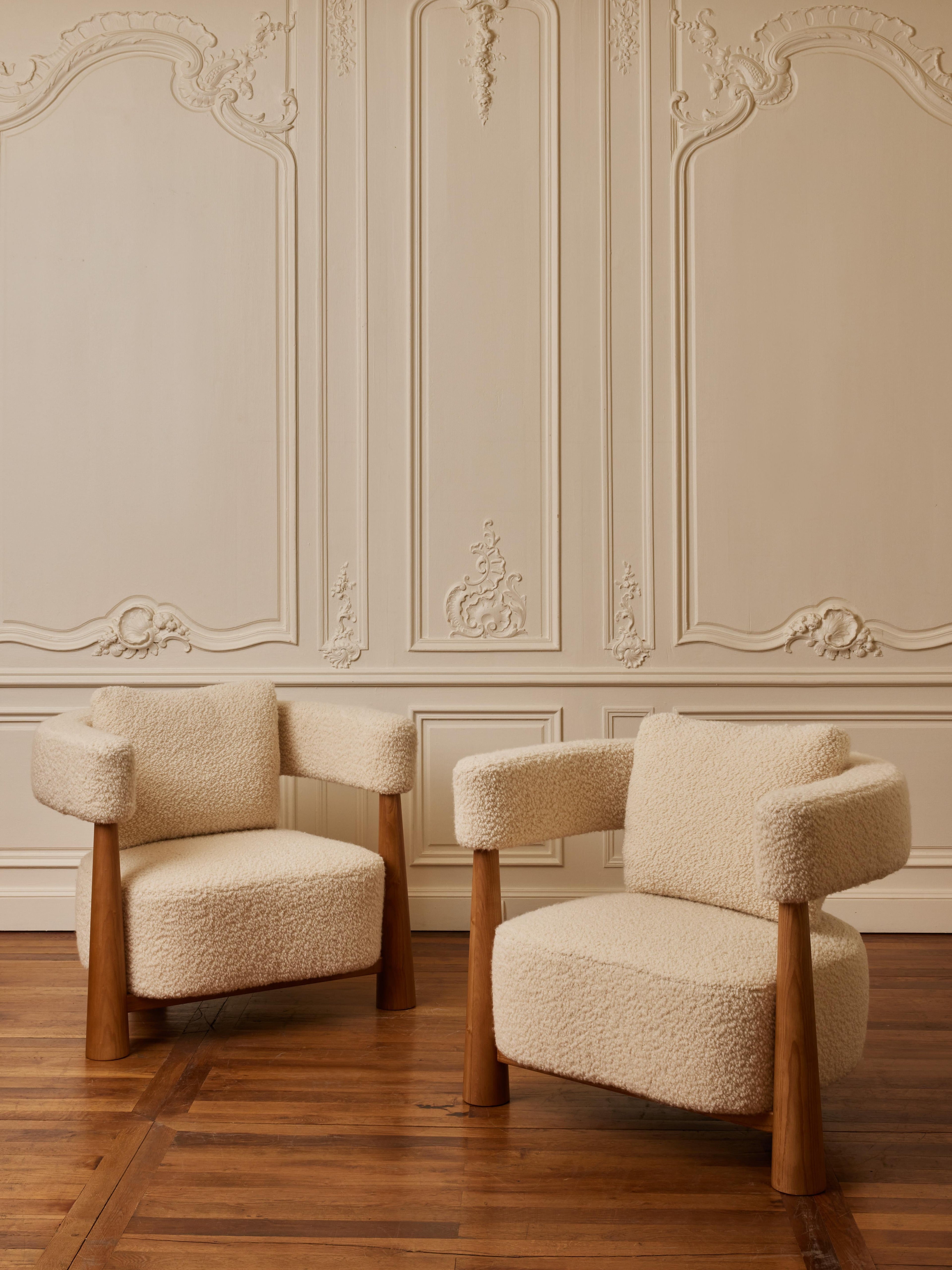 https://a.1stdibscdn.com/wooden-armchairs-by-studio-glustin-for-sale-picture-2/f_9680/f_366392521697460950925/AGENCEISOLA_230098_master.jpg