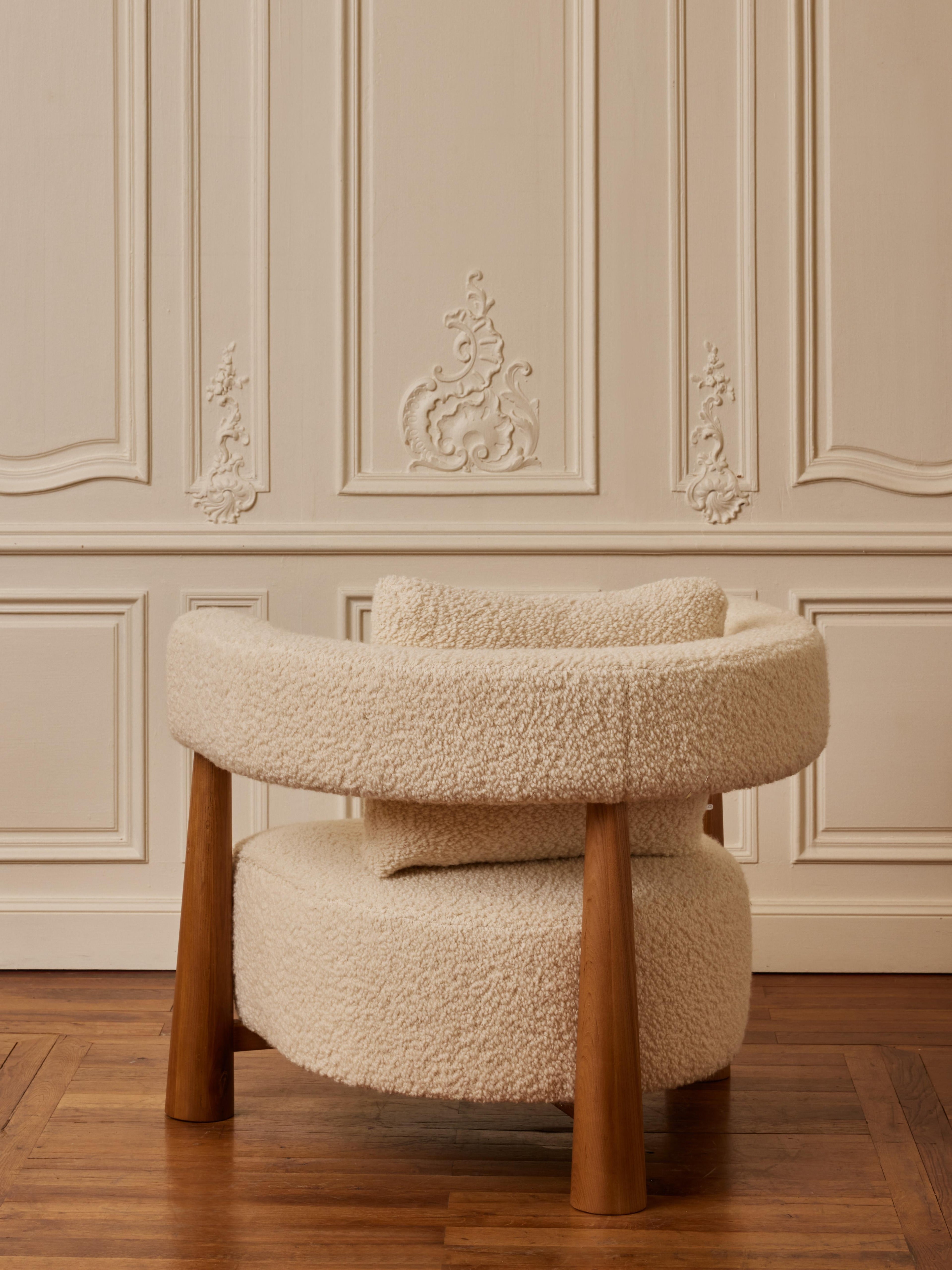 https://a.1stdibscdn.com/wooden-armchairs-by-studio-glustin-for-sale-picture-5/f_9680/f_366392521697460950942/AGENCEISOLA_230101_master.jpg
