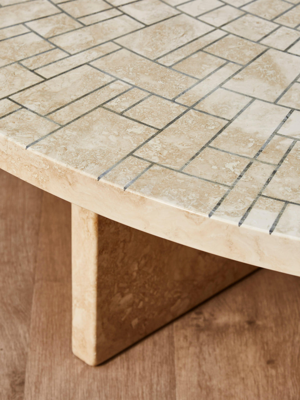 https://a.1stdibscdn.com/travertine-coffee-table-by-studio-glustin-for-sale-picture-3/f_9680/f_291753521655653306082/AGENCE_ISOLA_0235_master.jpg