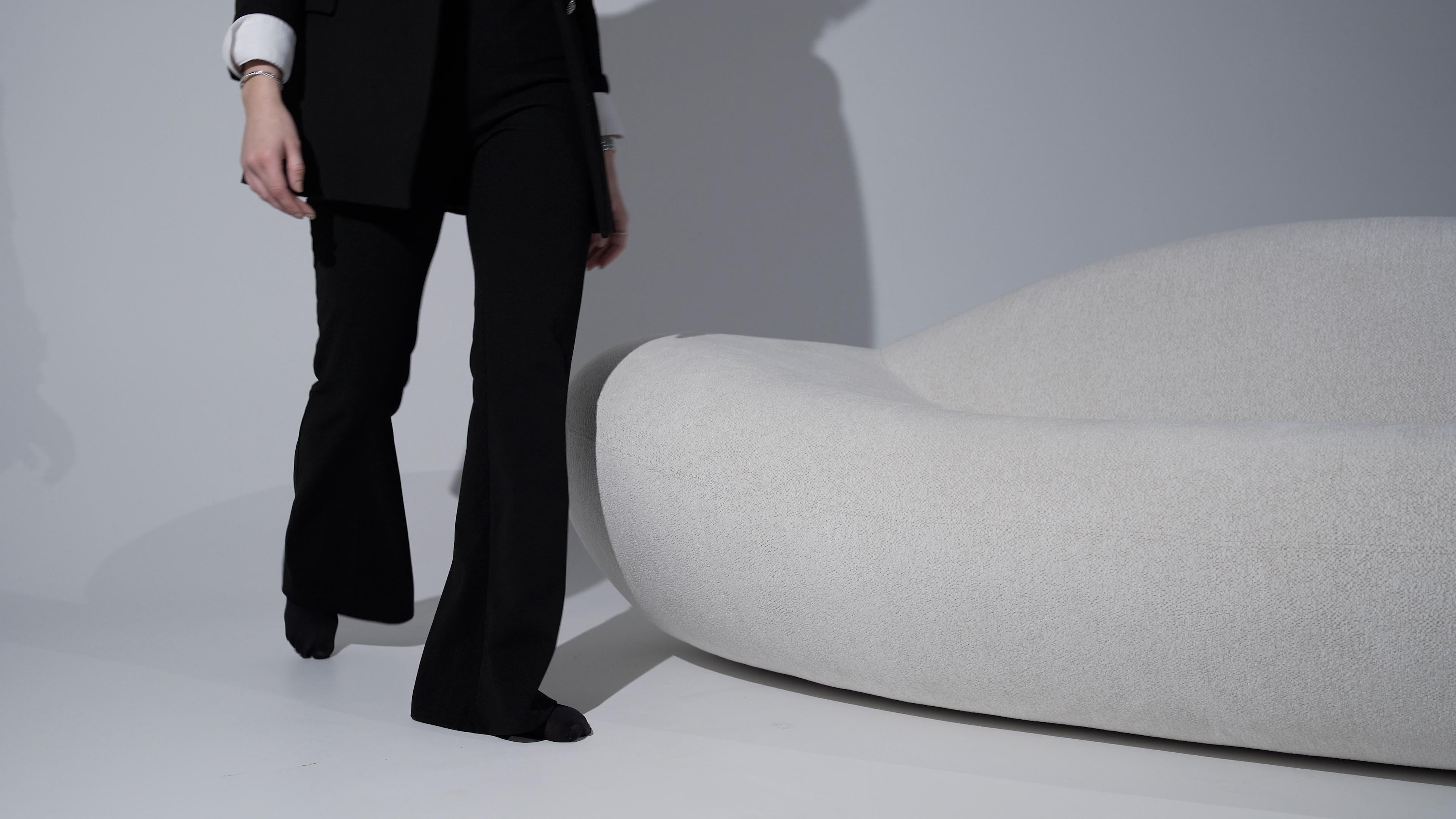 https://a.1stdibscdn.com/alice-sofa-by-joana-teixeira-for-sale-picture-13/f_12192/f_417593221728043878541/ALICE_15__master.jpg