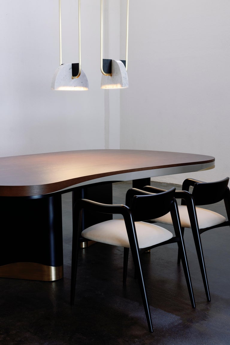 https://a.1stdibscdn.com/modern-sistelo-dining-table-american-oak-brass-handmade-portugal-by-greenapple-for-sale-picture-3/f_53532/f_364356121696331490942/AMBIENTE_737C_master.jpg?width=768