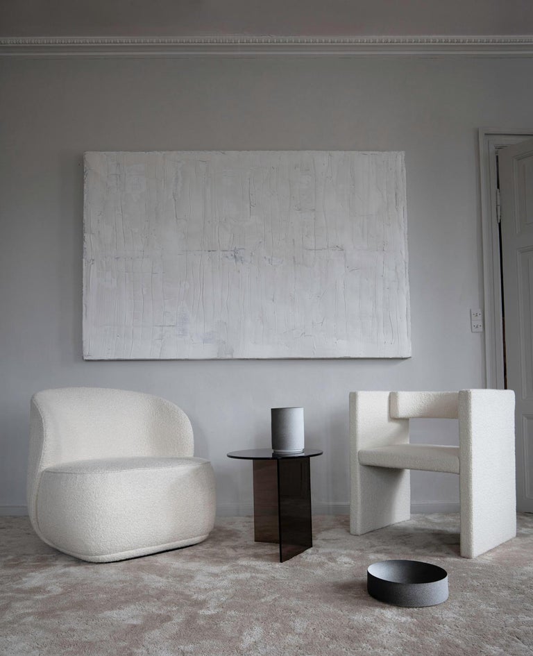https://a.1stdibscdn.com/contemporary-armchair-novel-with-kvadrat-x-raf-simons-fabric-for-sale-picture-5/f_31233/f_227769121614785510494/AMBIENT_47_master.jpg?width=768