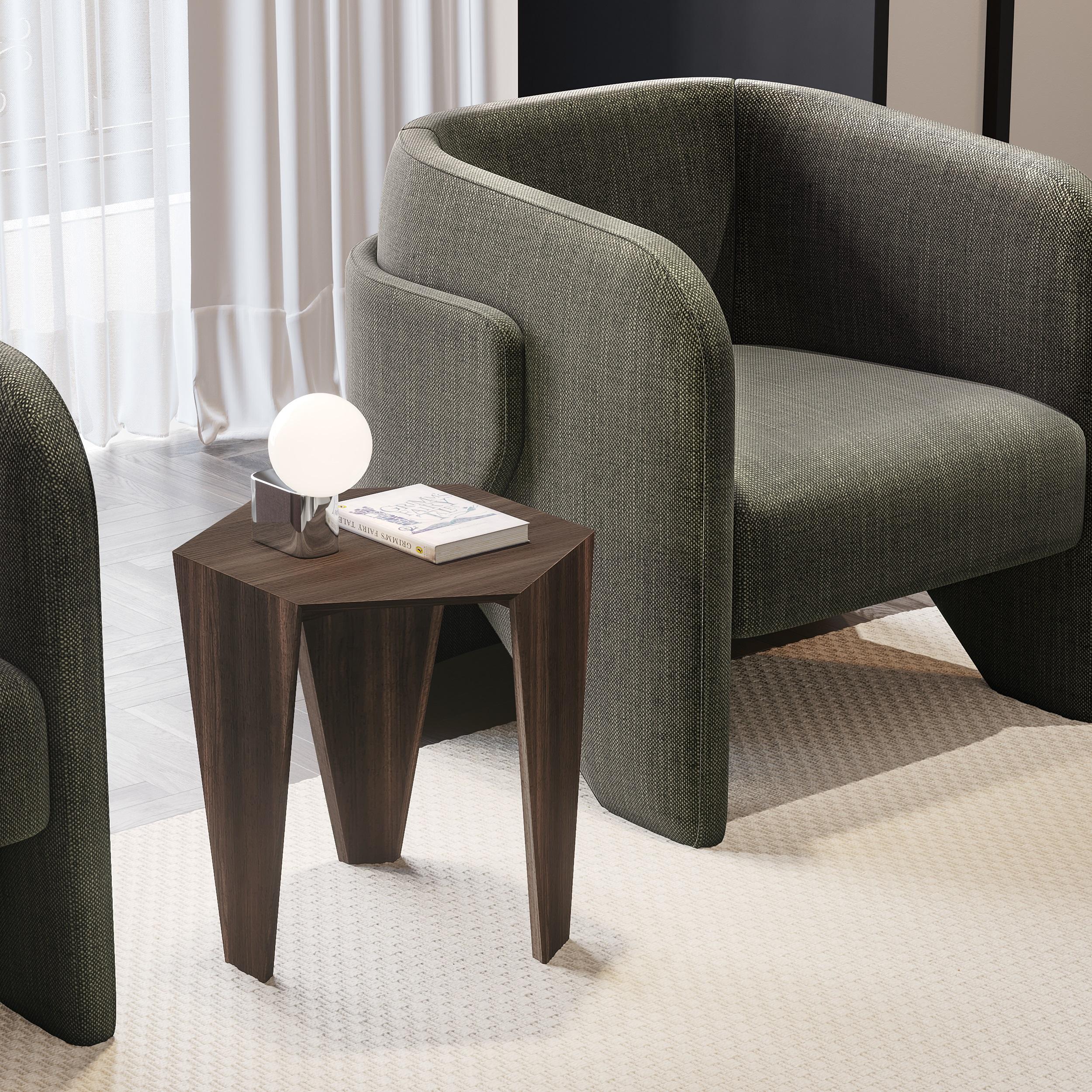 https://a.1stdibscdn.com/contemporary-armchair-in-custom-upholstery-finishes-for-sale-picture-7/f_27693/f_311077621667759100098/AMB_FR_22_06_MS_OCT_CAM14_1__master.jpg