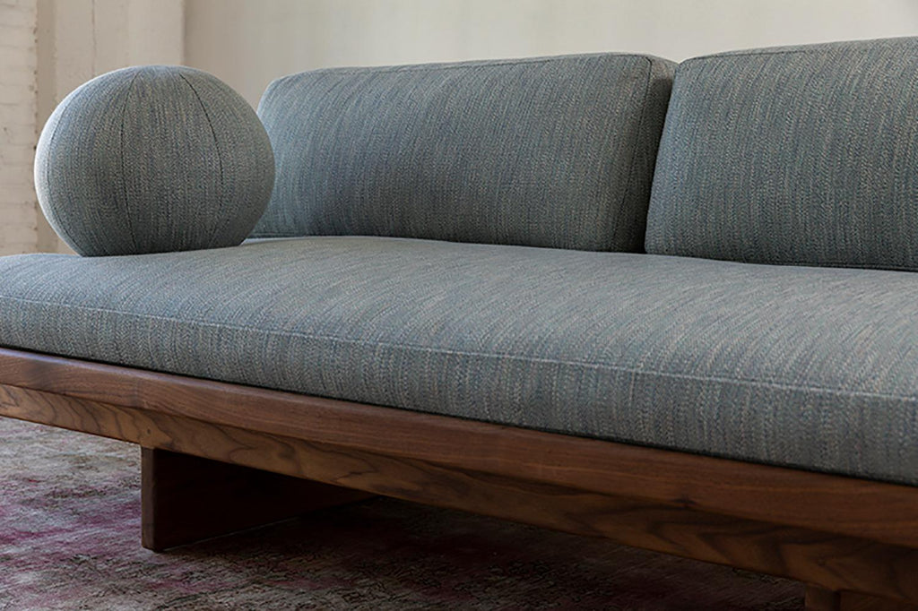 https://a.1stdibscdn.com/james-de-wulf-black-walnut-daybed-for-sale-picture-4/f_12242/f_204272221599004464221/_AMS1355small_master.jpg