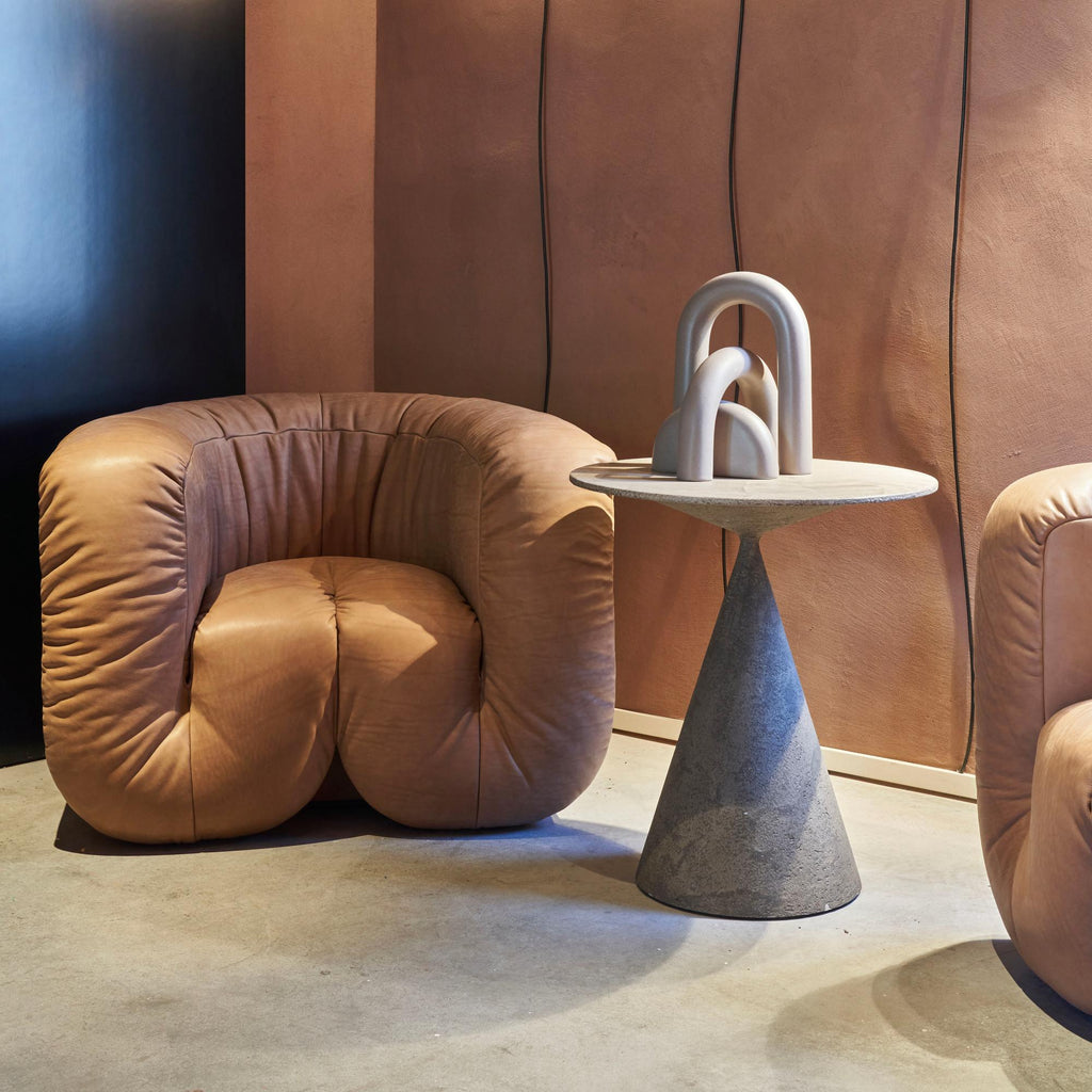 https://a.1stdibscdn.com/de-sede-ds-707-sofa-in-atom-kvadrat-upholstery-by-philippe-malouin-for-sale-picture-9/f_16392/f_323878821769368116982/ARCHIPRODUCTS_DW23_0390_quadrat_1__master.jpg
