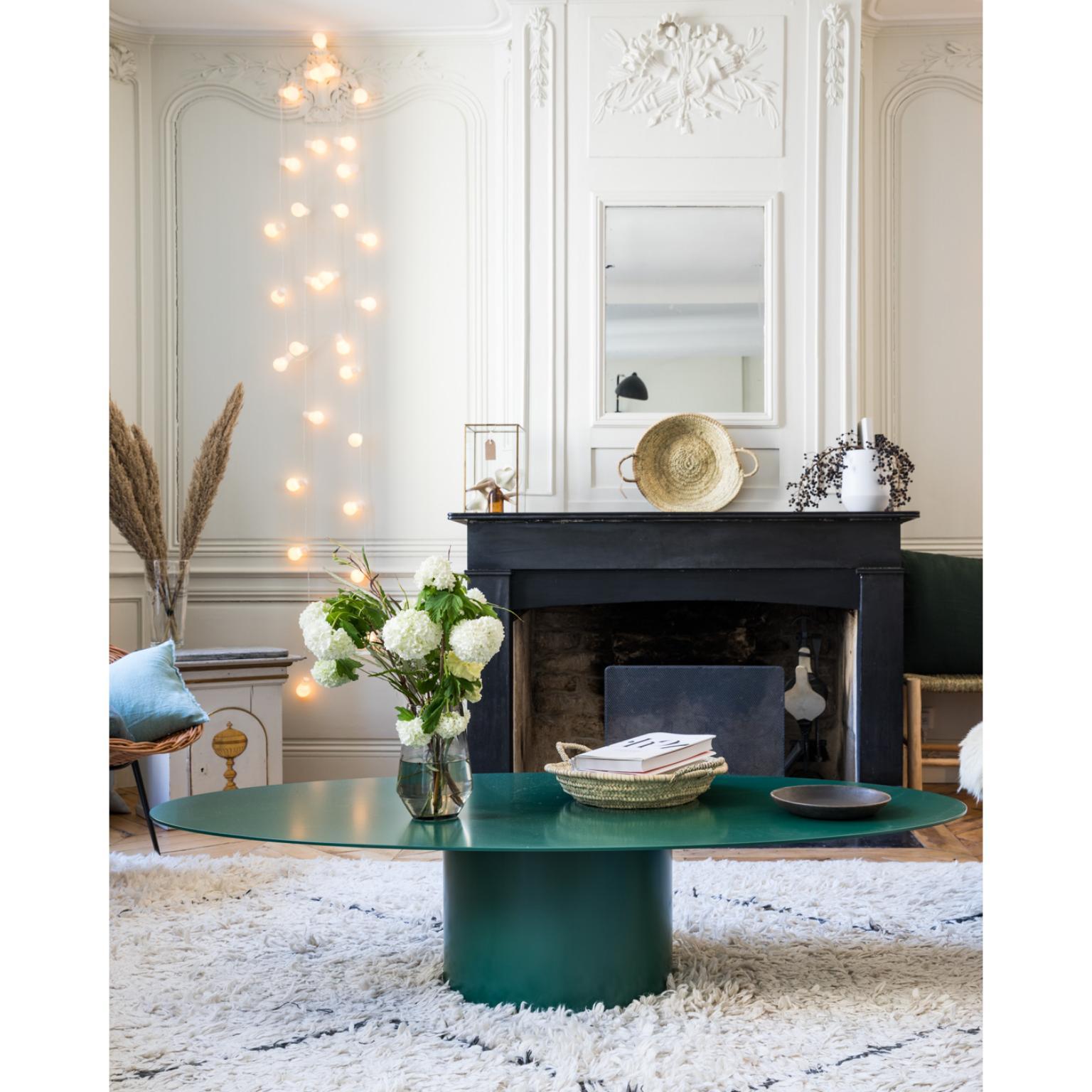 https://a.1stdibscdn.com/bohemian-low-basse-oval-metal-table-by-laurence-du-tilly-for-sale-picture-5/f_12192/f_481680921767389022011/A_LaurenceduTilly_tbasses_GIPSY_DConstantini_SALON_3_master.jpg