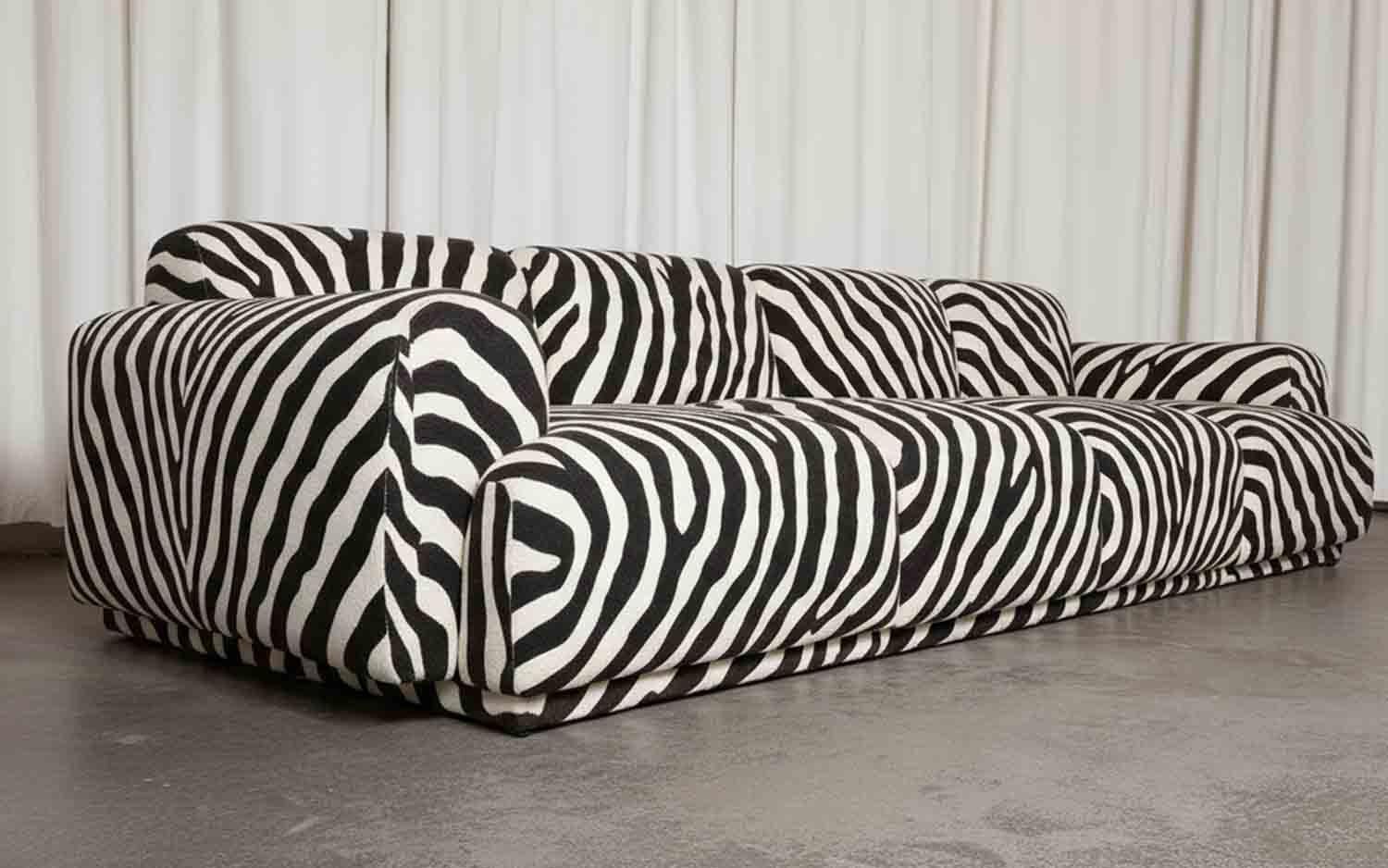 https://a.1stdibscdn.com/sculptural-contemporary-zebra-patterned-modular-sofa-abundancia-for-sale-picture-7/f_105132/f_466703221763043965211/Abundancia_zebra_3_master.jpg