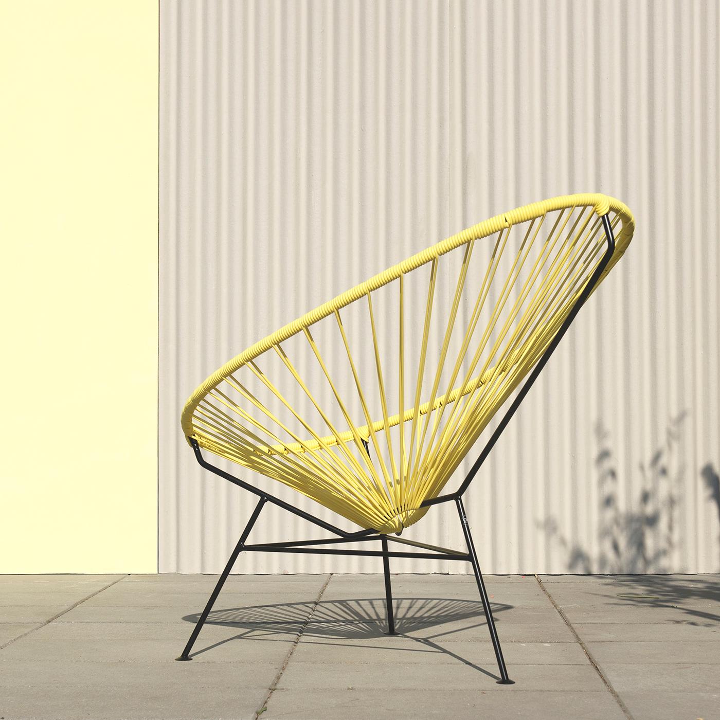 https://a.1stdibscdn.com/yellow-acapulco-chair-by-ok-design-for-sale-picture-6/f_12192/f_414538921726188522952/Acapulco_chair_Yellow_action_3_master.jpg