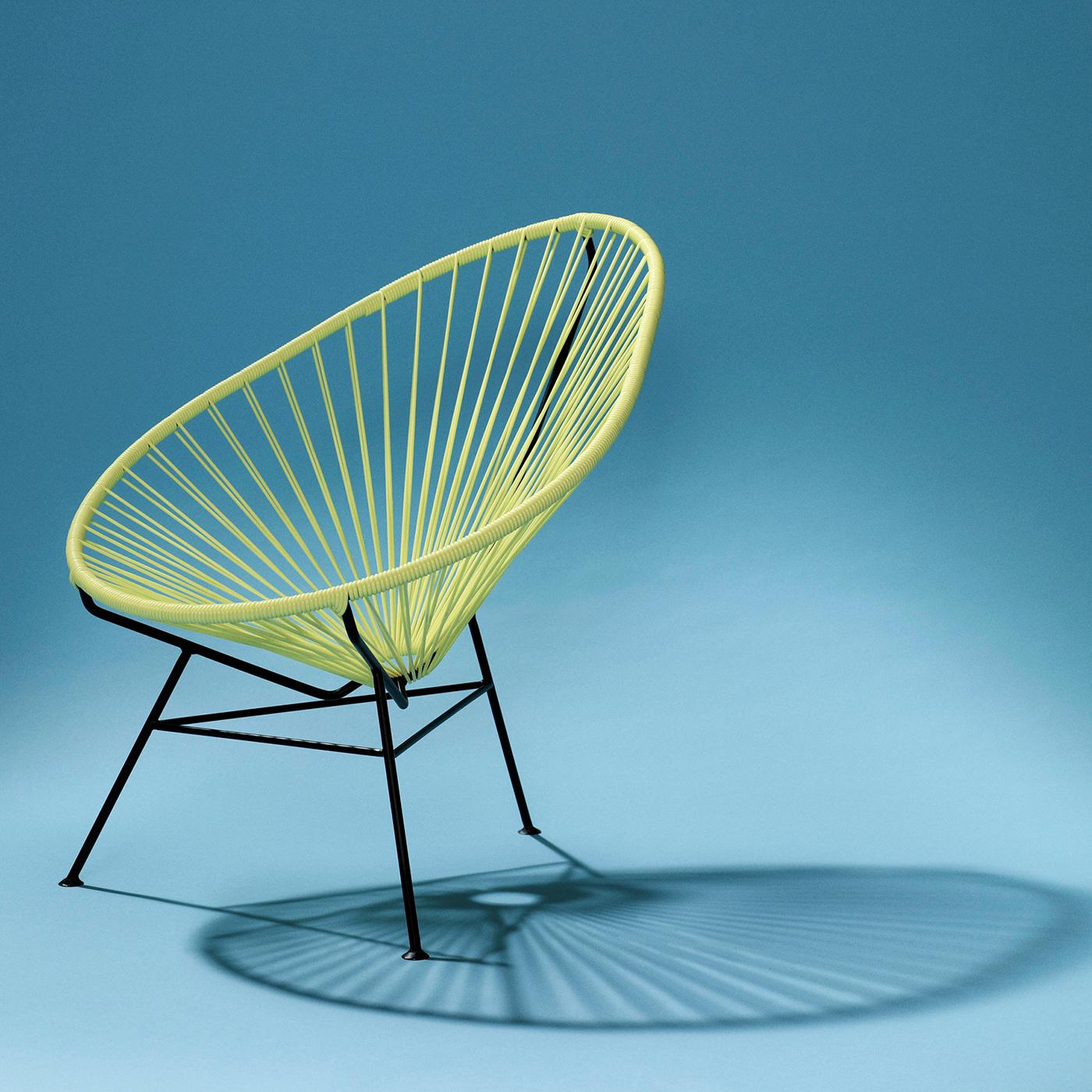https://a.1stdibscdn.com/yellow-acapulco-chair-by-ok-design-for-sale-picture-3/f_12192/f_414538921726188522435/Acapulco_chair_Yellow_action_5_master.jpg