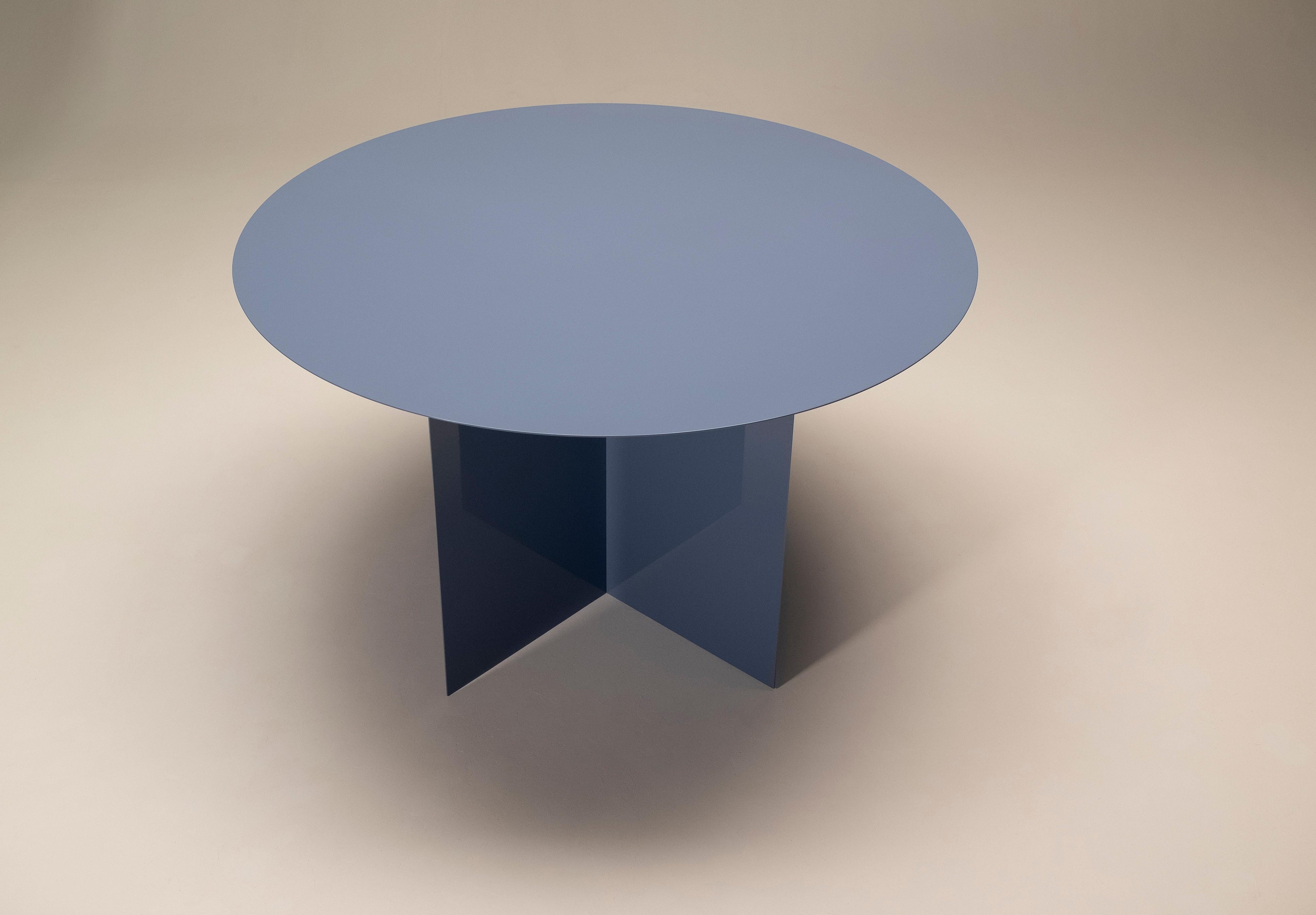 https://a.1stdibscdn.com/across-round-dining-table-by-secondome-edizioni-for-sale-picture-6/f_12192/f_370056621699536185210/Across_Claudia_Pignatale_X_Secondome_Dining_Table_round_6_master.jpg