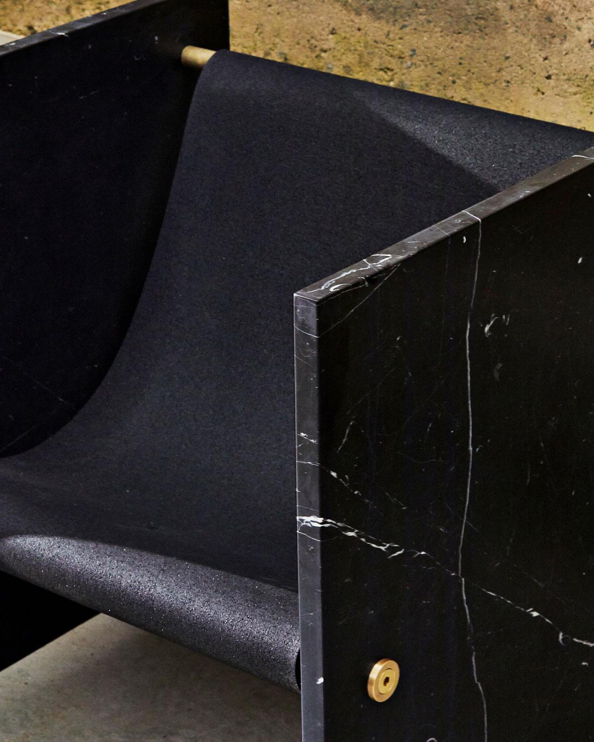https://a.1stdibscdn.com/black-marble-brass-and-recycled-rubber-chair-by-slash-objects-for-sale-picture-6/f_51721/f_253618721631908298297/Adri_Chair_SlashObjects_Nero_Exterior_Detail_side_web_master.jpg
