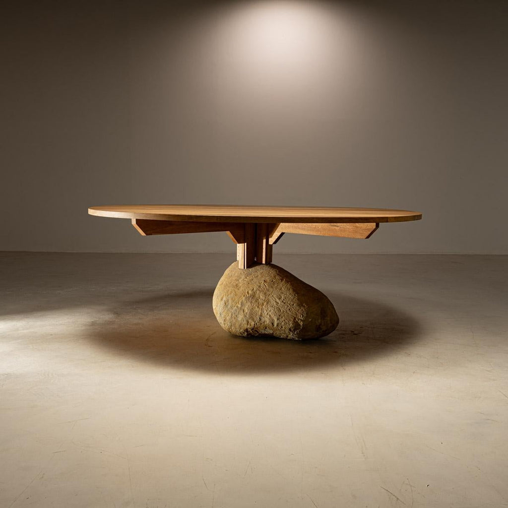 https://a.1stdibscdn.com/round-dining-table-in-catuaba-wood-and-river-stone-by-rodrigo-silveira-brazil-for-sale-picture-2/f_31733/f_450222621747231943331/AleRuaro_20250219015431_master.jpg