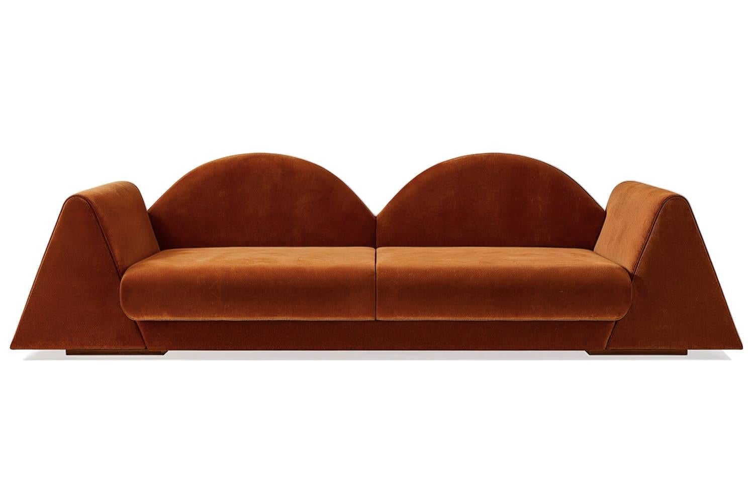 https://a.1stdibscdn.com/postmodern-sculptural-white-boucle-sofa-amanecer-for-sale-picture-5/f_105132/f_466699721757947015290/Amanecer_1_Brown_master.jpg