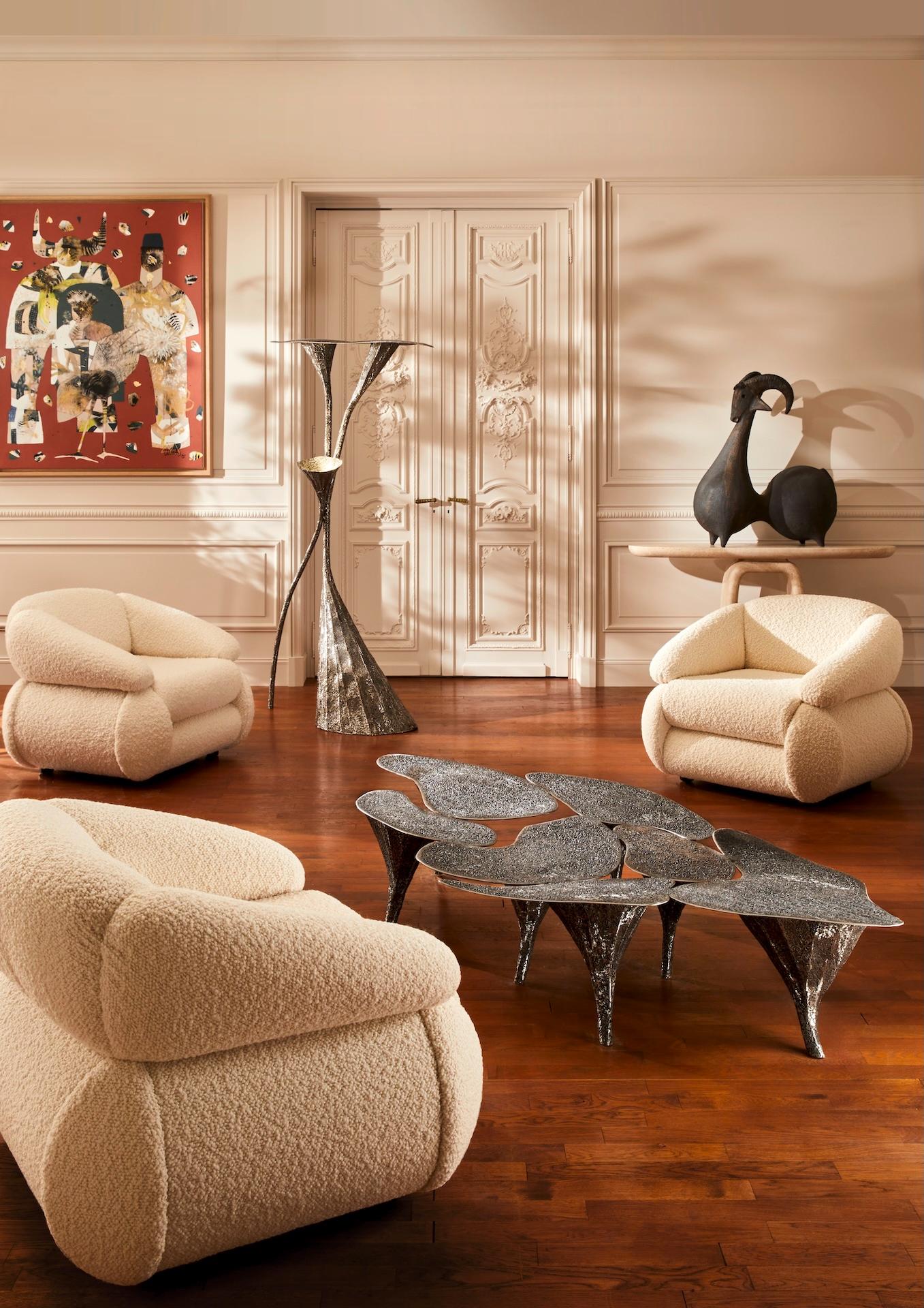 https://a.1stdibscdn.com/one-armchair-by-studio-glustin-for-sale-picture-9/f_9680/f_477820821764495477167/Ambiance_Chanel_A_copie_2_master.jpg