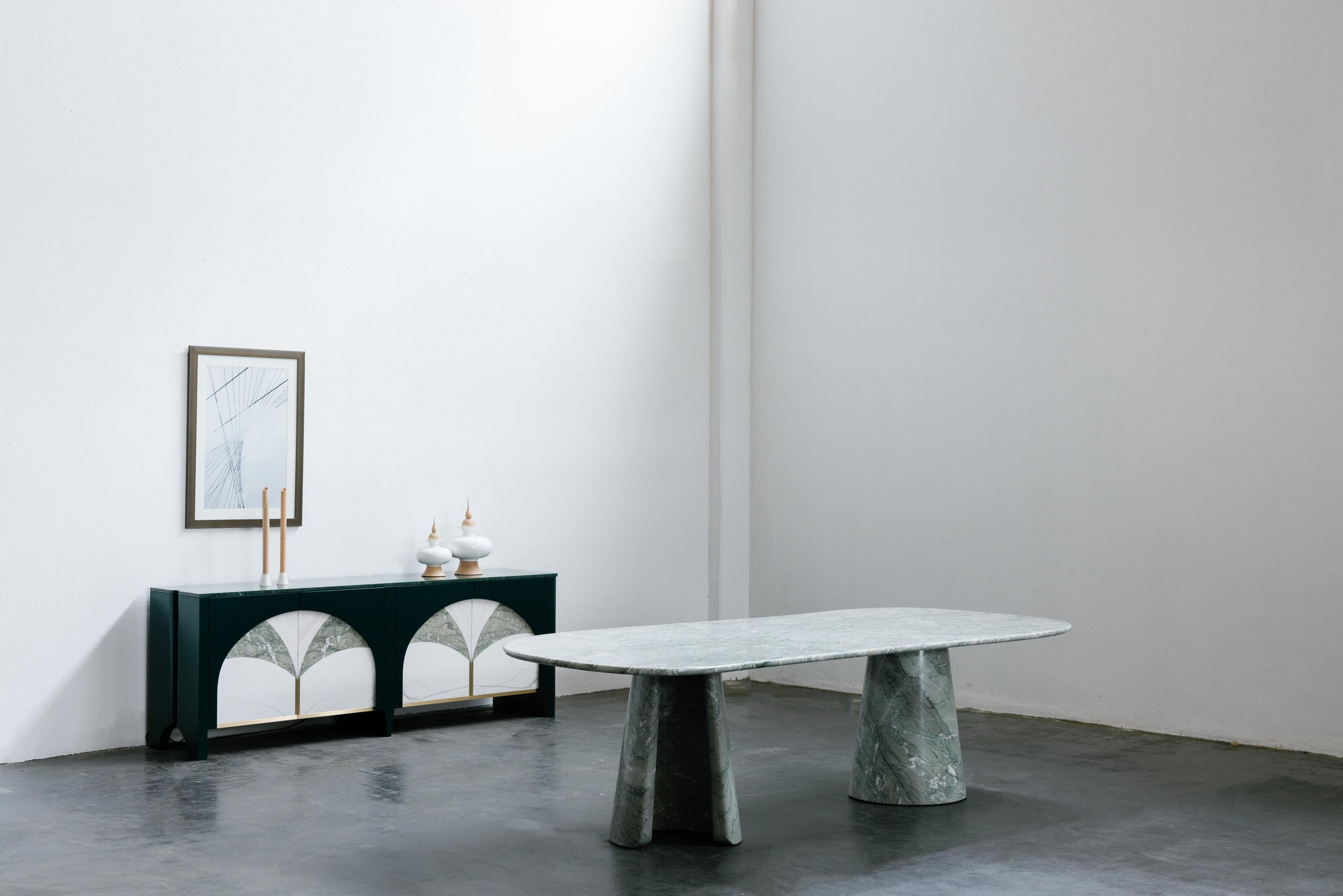 https://a.1stdibscdn.com/modern-dining-table-verde-antigua-marble-handmade-in-portugal-by-greenapple-for-sale-picture-5/f_53532/f_364202221696355243672/Ambiente_727F_master.jpg