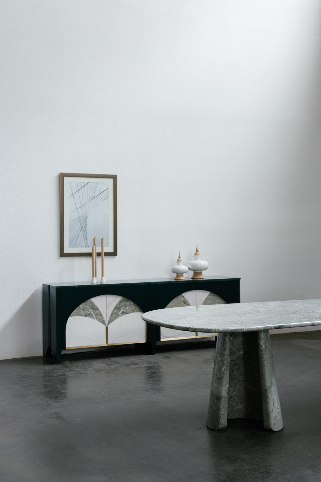 https://a.1stdibscdn.com/modern-dining-table-verde-antigua-marble-handmade-in-portugal-by-greenapple-for-sale-picture-7/f_53532/f_364202221696355243773/Ambiente_727G_master.jpg