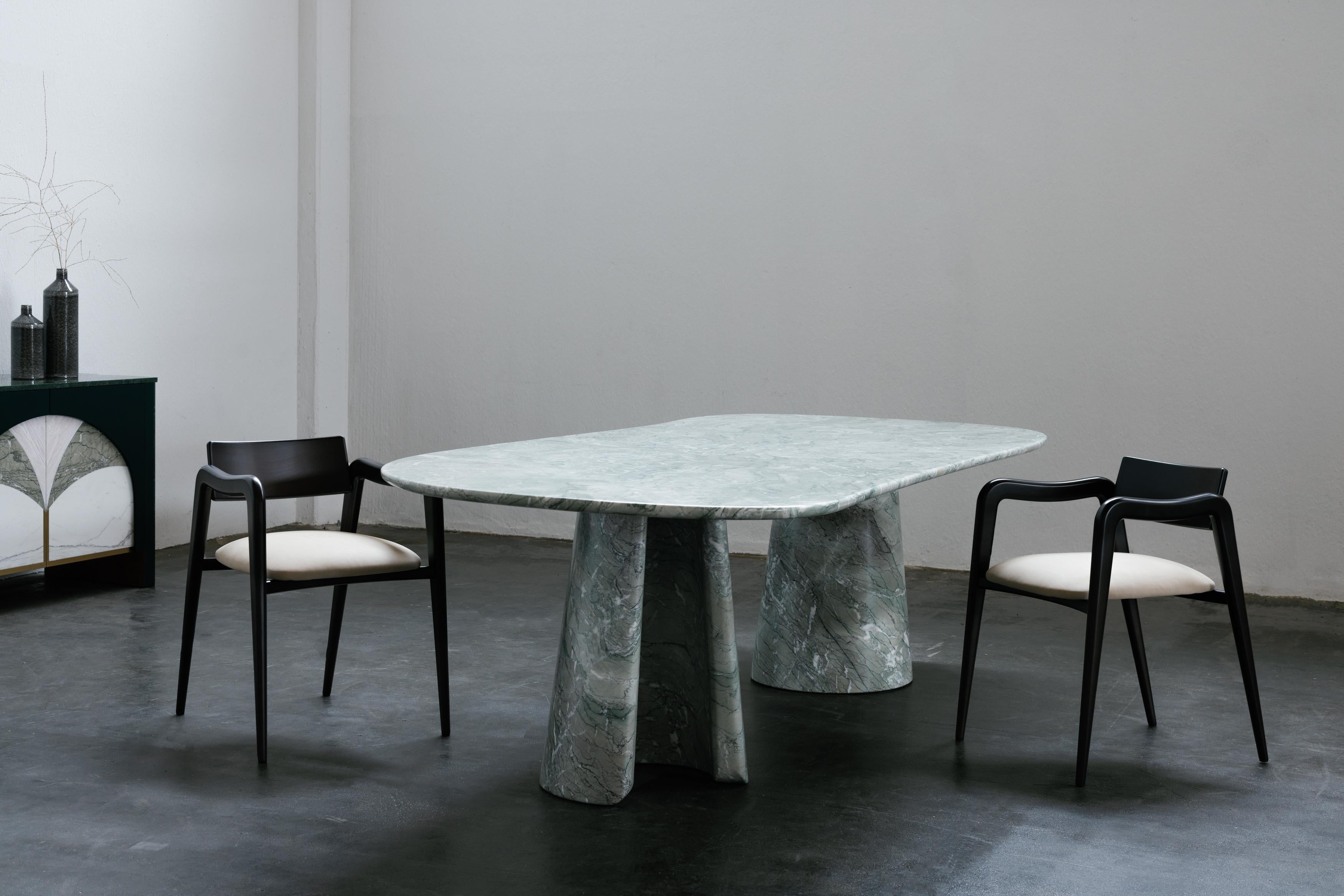 https://a.1stdibscdn.com/modern-dining-table-verde-antigua-marble-handmade-in-portugal-by-greenapple-for-sale-picture-6/f_53532/f_364202221696355243826/Ambiente_727R_master.jpg