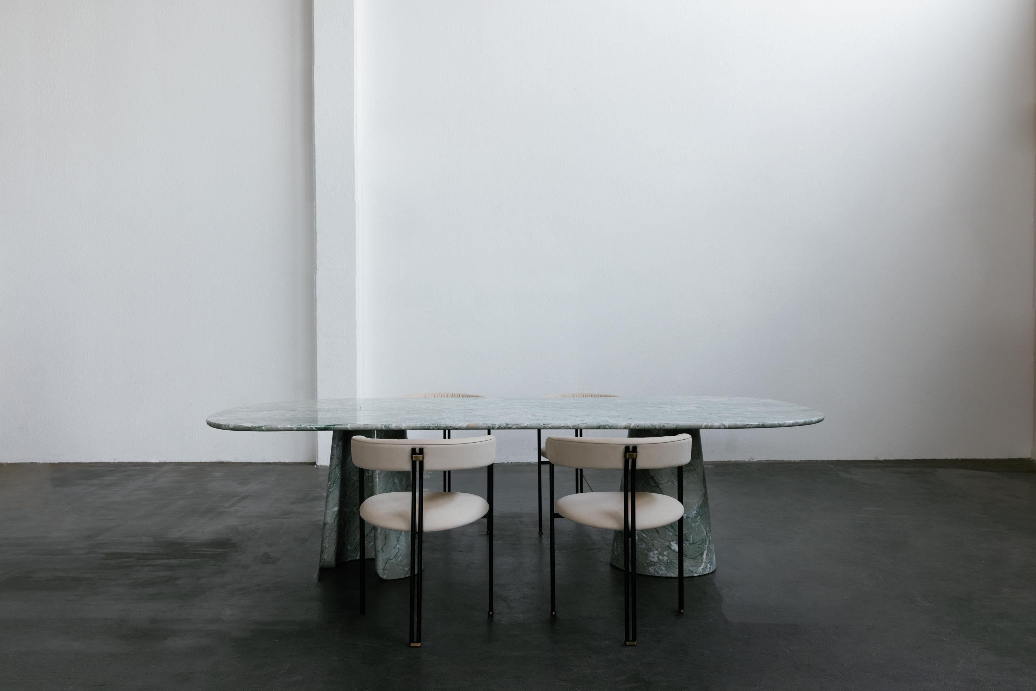 https://a.1stdibscdn.com/modern-dining-table-verde-antigua-marble-handmade-in-portugal-by-greenapple-for-sale-picture-8/f_53532/f_364202221696355243912/Ambiente_729A_master.jpg