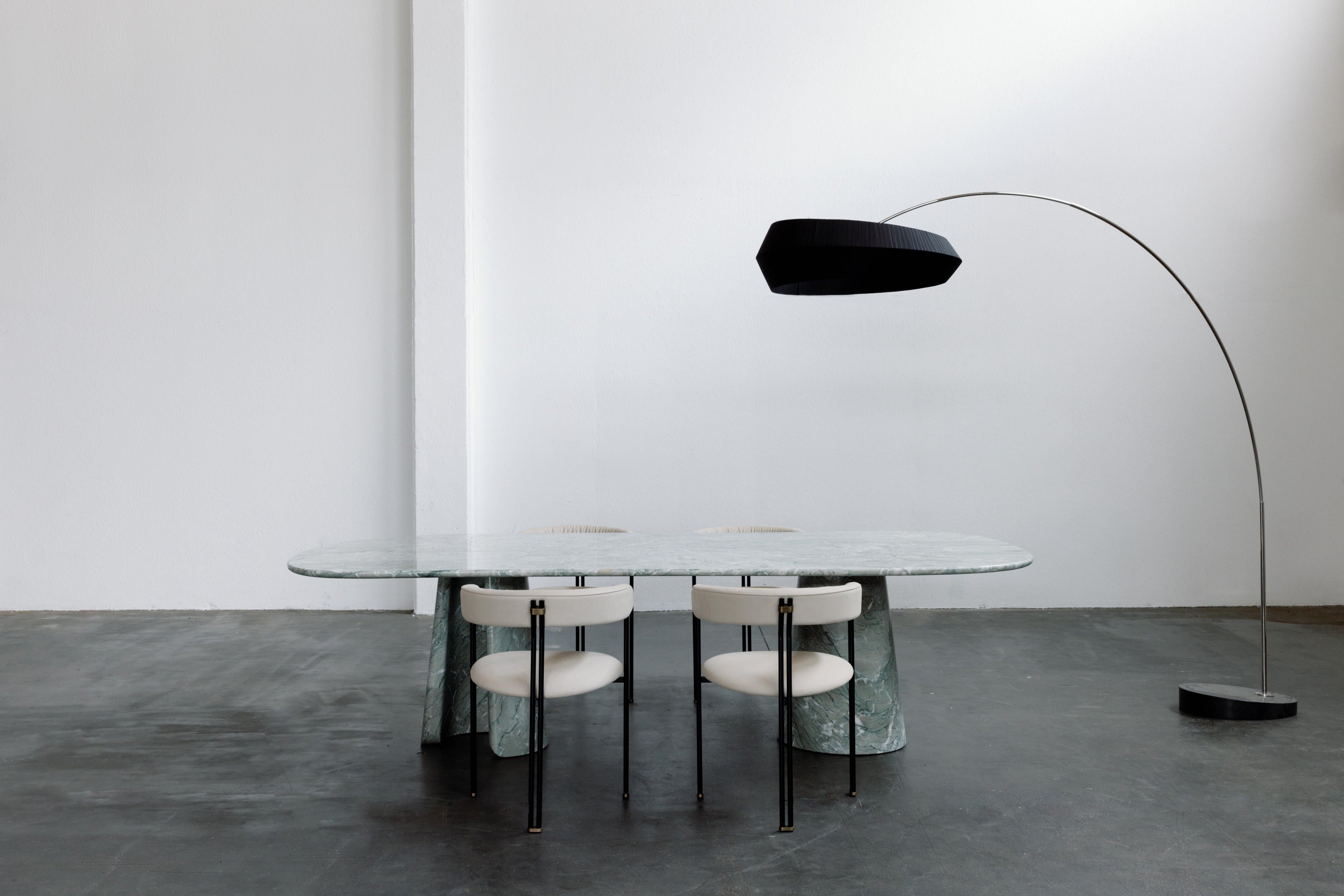 https://a.1stdibscdn.com/modern-dining-table-verde-antigua-marble-handmade-in-portugal-by-greenapple-for-sale-picture-10/f_53532/f_364202221696355247021/Ambiente_729C1_master.jpg