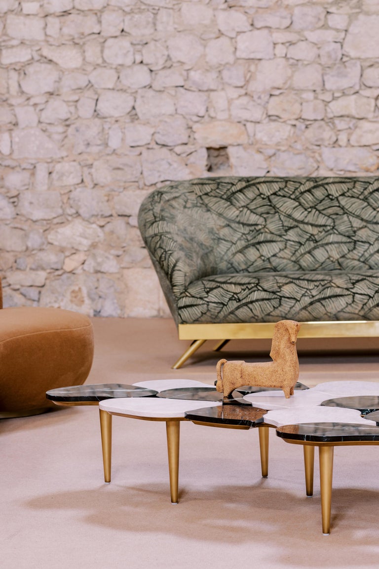 https://a.1stdibscdn.com/cambridge-sofa-love-seat-sofa-brass-velvet-handmade-portugal-by-greenapple-for-sale-picture-4/f_53532/f_397827221716047163961/Ambiente_847_4__master.jpg?width=768