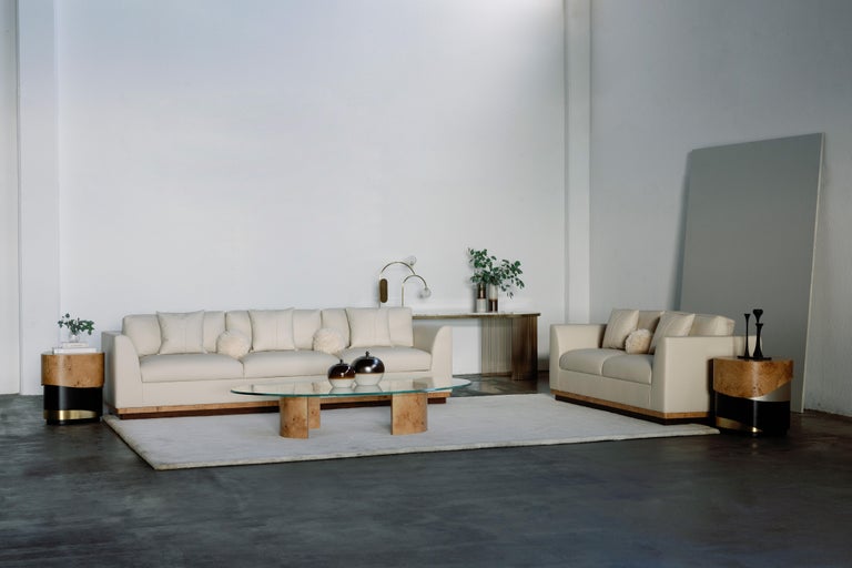 https://a.1stdibscdn.com/mid-century-modern-french-style-sofa-cannes-beige-leather-handmade-greenapple-for-sale-picture-5/f_53532/f_454279021749745948539/Ambiente_901_1__master.jpg?width=768